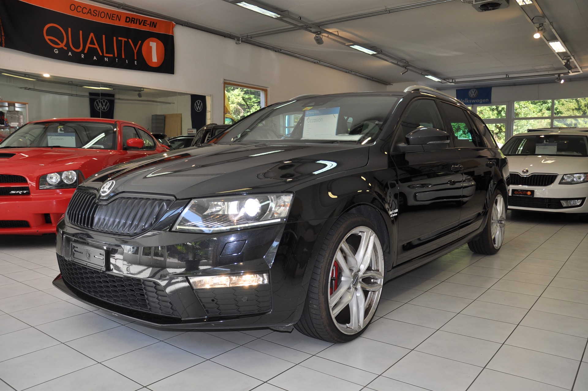SKODA Octavia Combi 2.0 TSI RS DSG-image-9