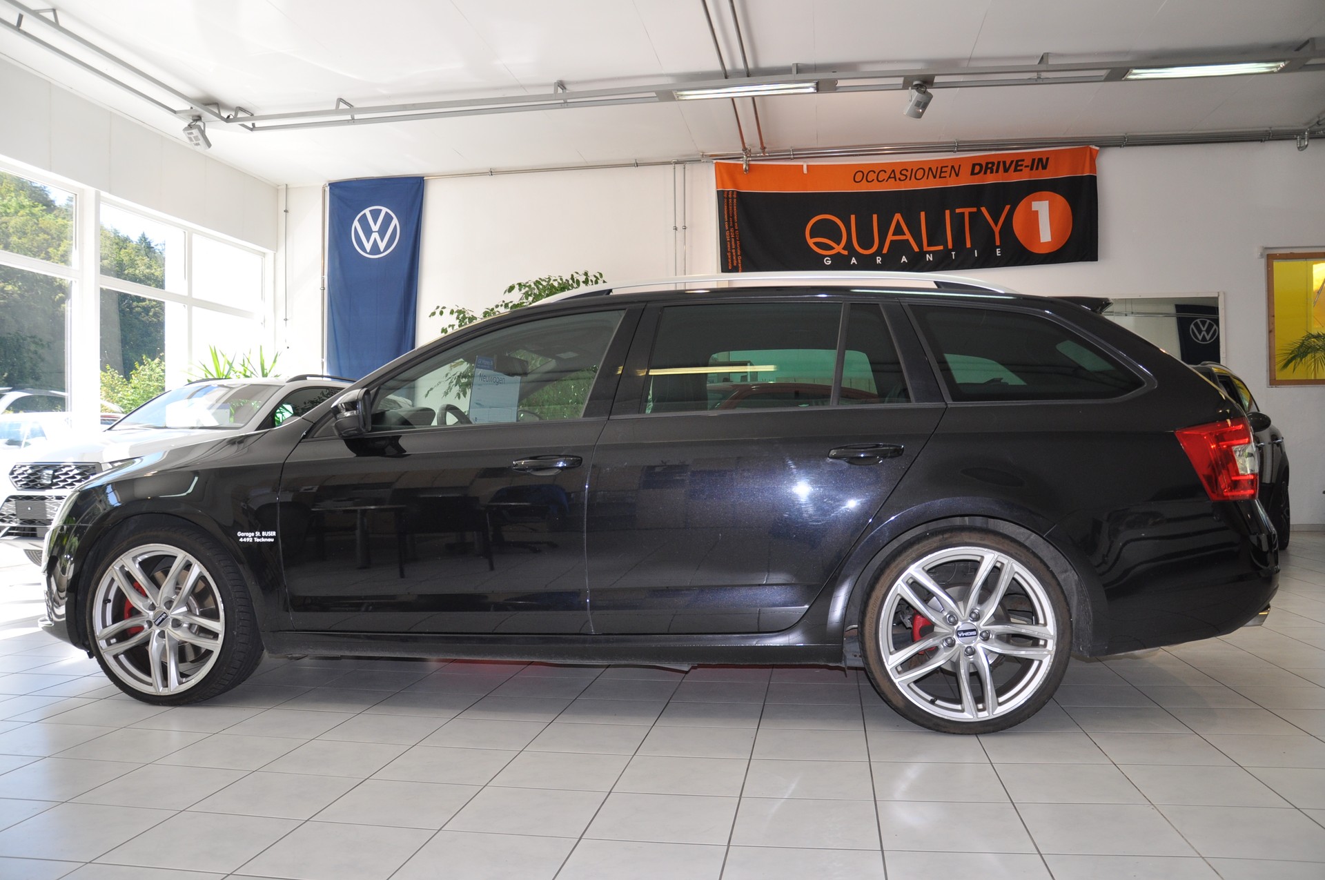 SKODA Octavia Combi 2.0 TSI RS DSG-image-5