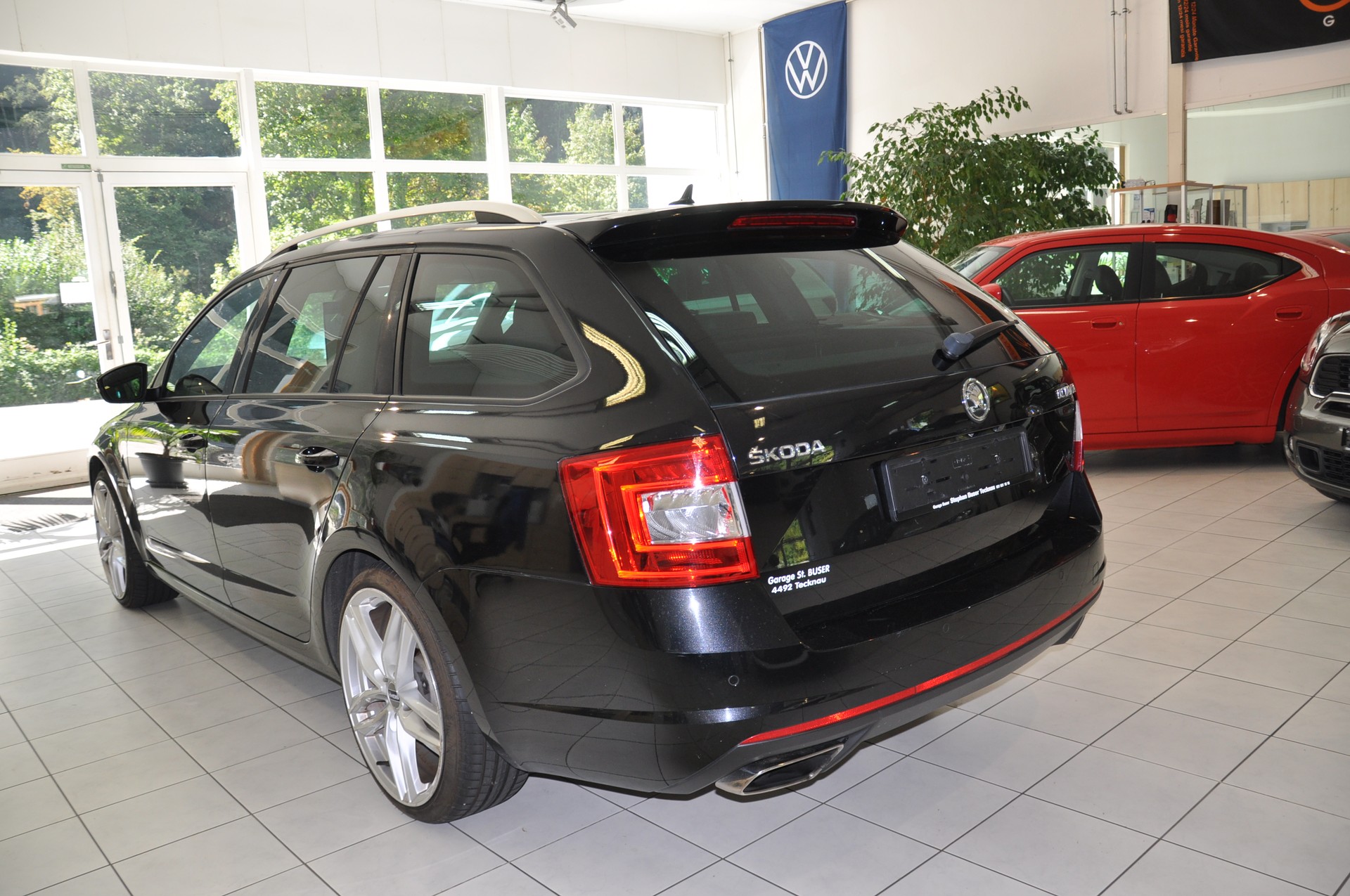 SKODA Octavia Combi 2.0 TSI RS DSG-image-4