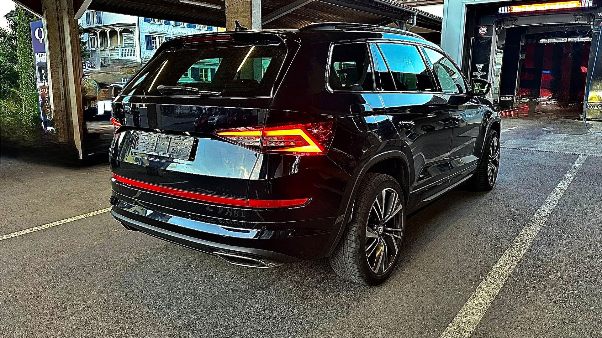 SKODA Kodiaq 2.0 Bi-TDI SCR RS 4x4 DSG-image-4