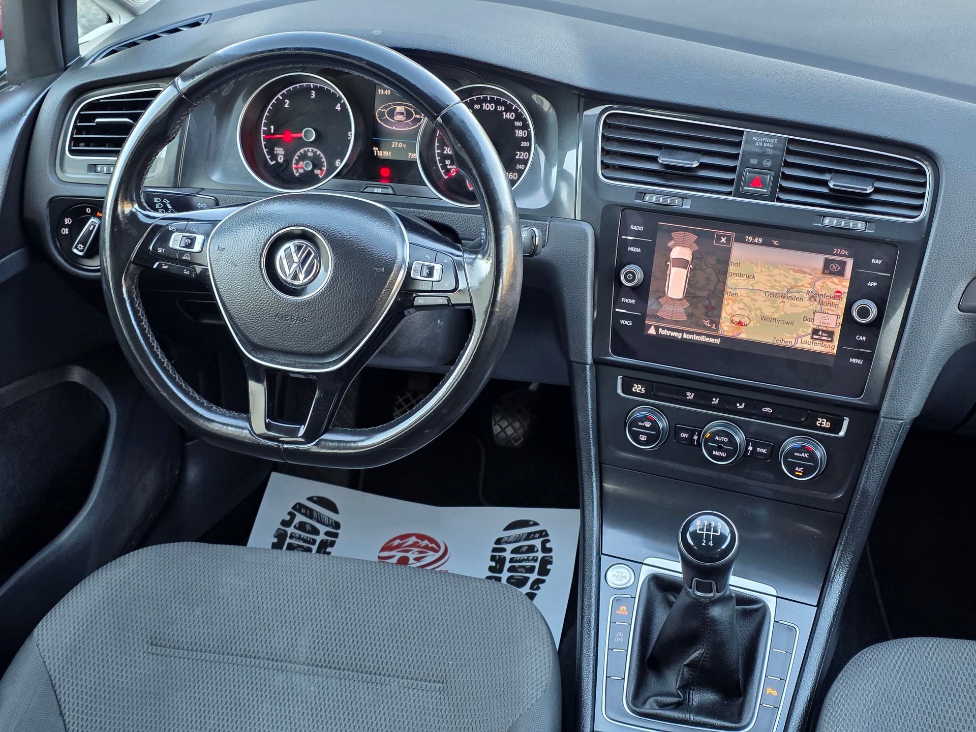 VW Golf Variant 1.6 TDI Comfortline-image-8