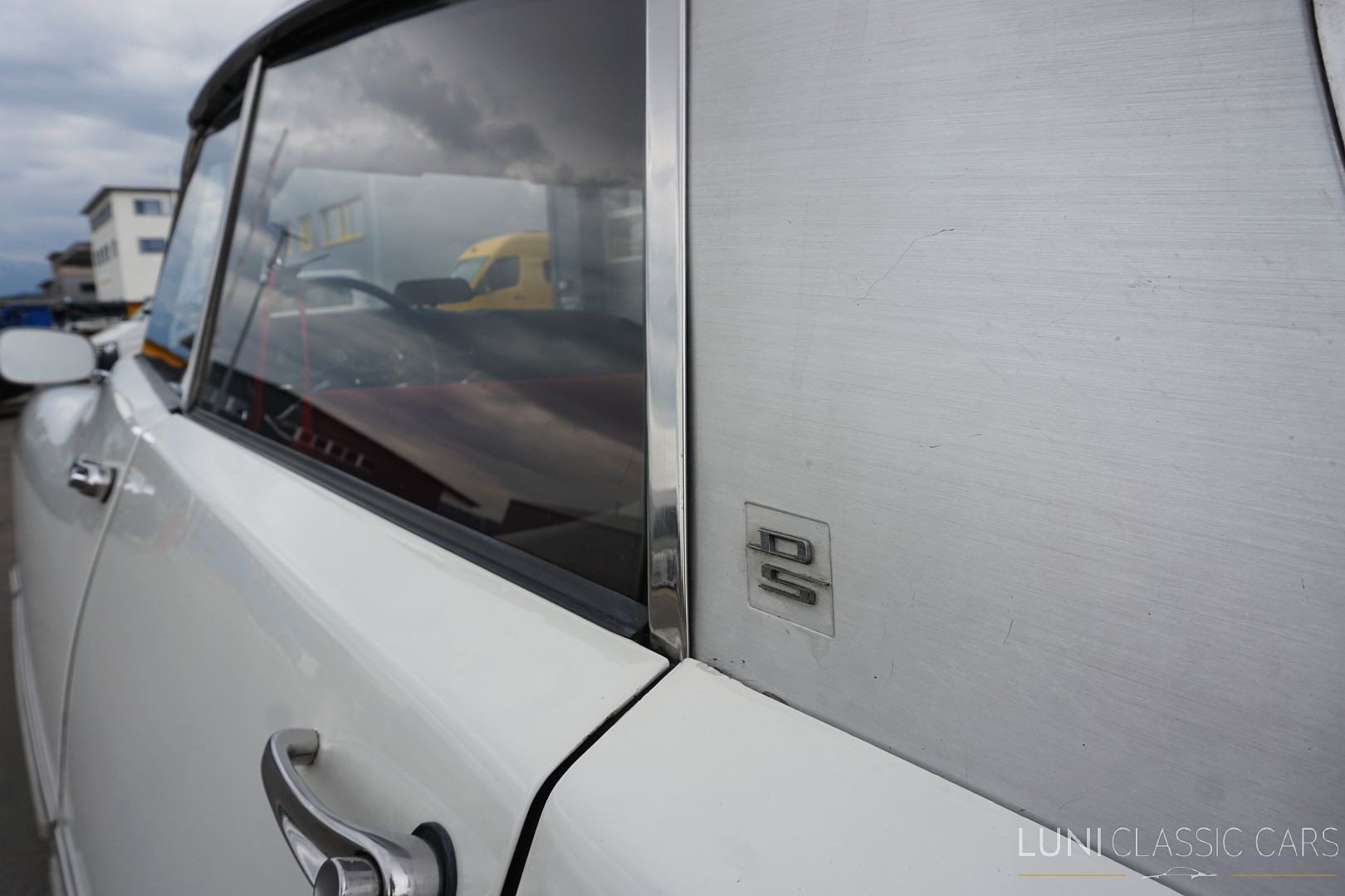 CITROEN D Spécial-image-13