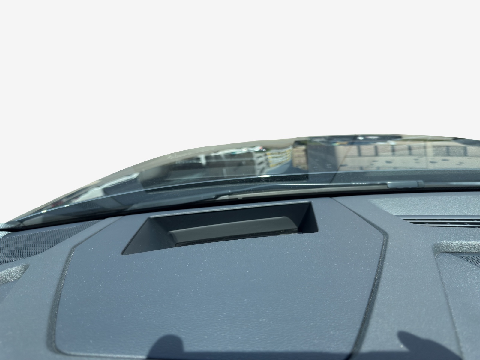AUDI e-tron 50 quattro-image-15