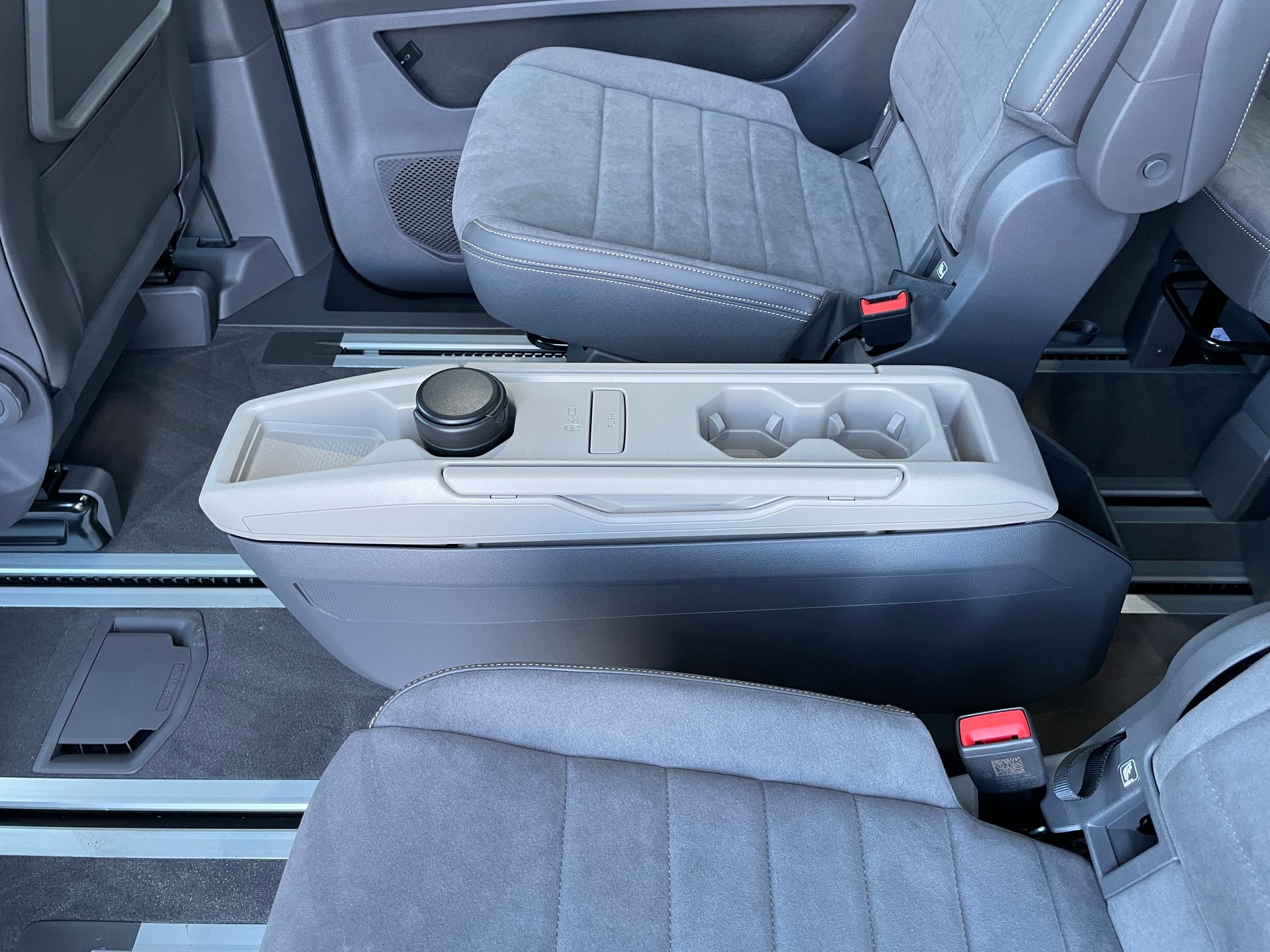 VW Multivan 1.5 eHybrid Style 4Motion DSG-image-11