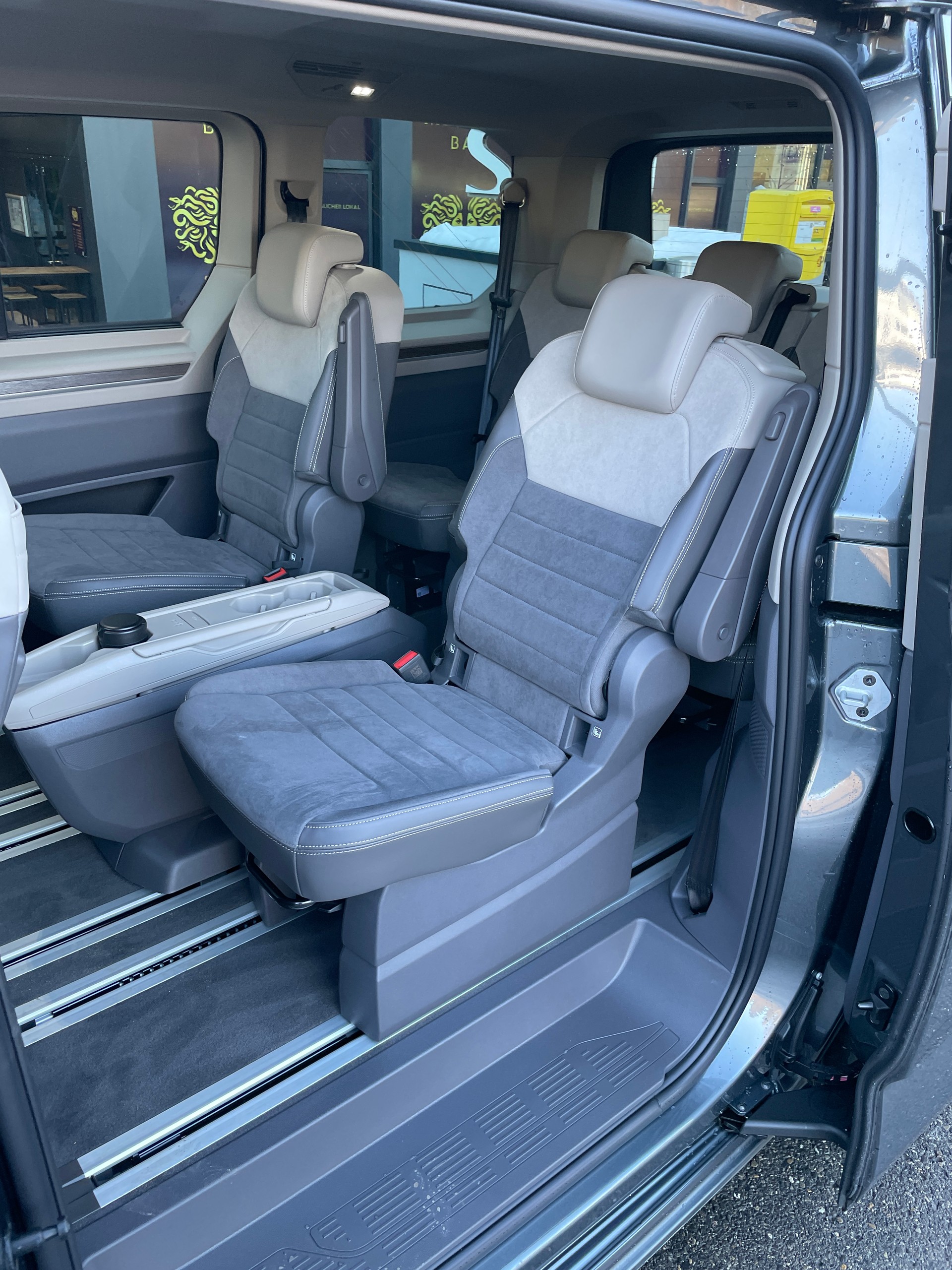 VW Multivan 1.5 eHybrid Style 4Motion DSG-image-12
