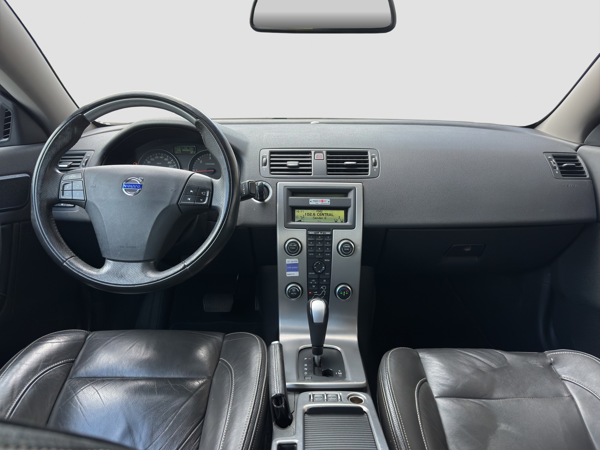 VOLVO C70 2.0D Momentum Powershift-image-3