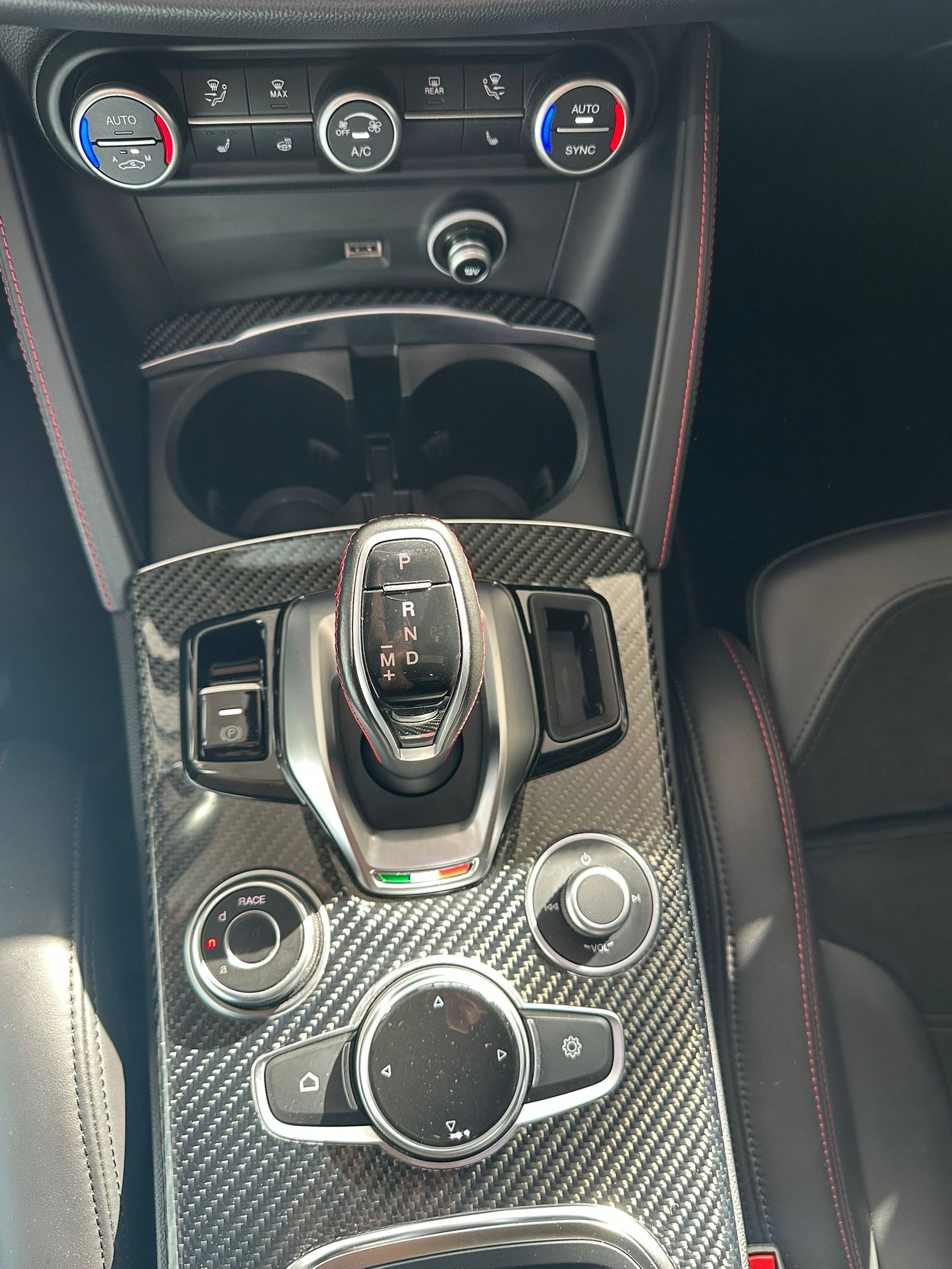 ALFA ROMEO Stelvio 2.9 V6 Quadrifoglio Q4 Automatic-image-15