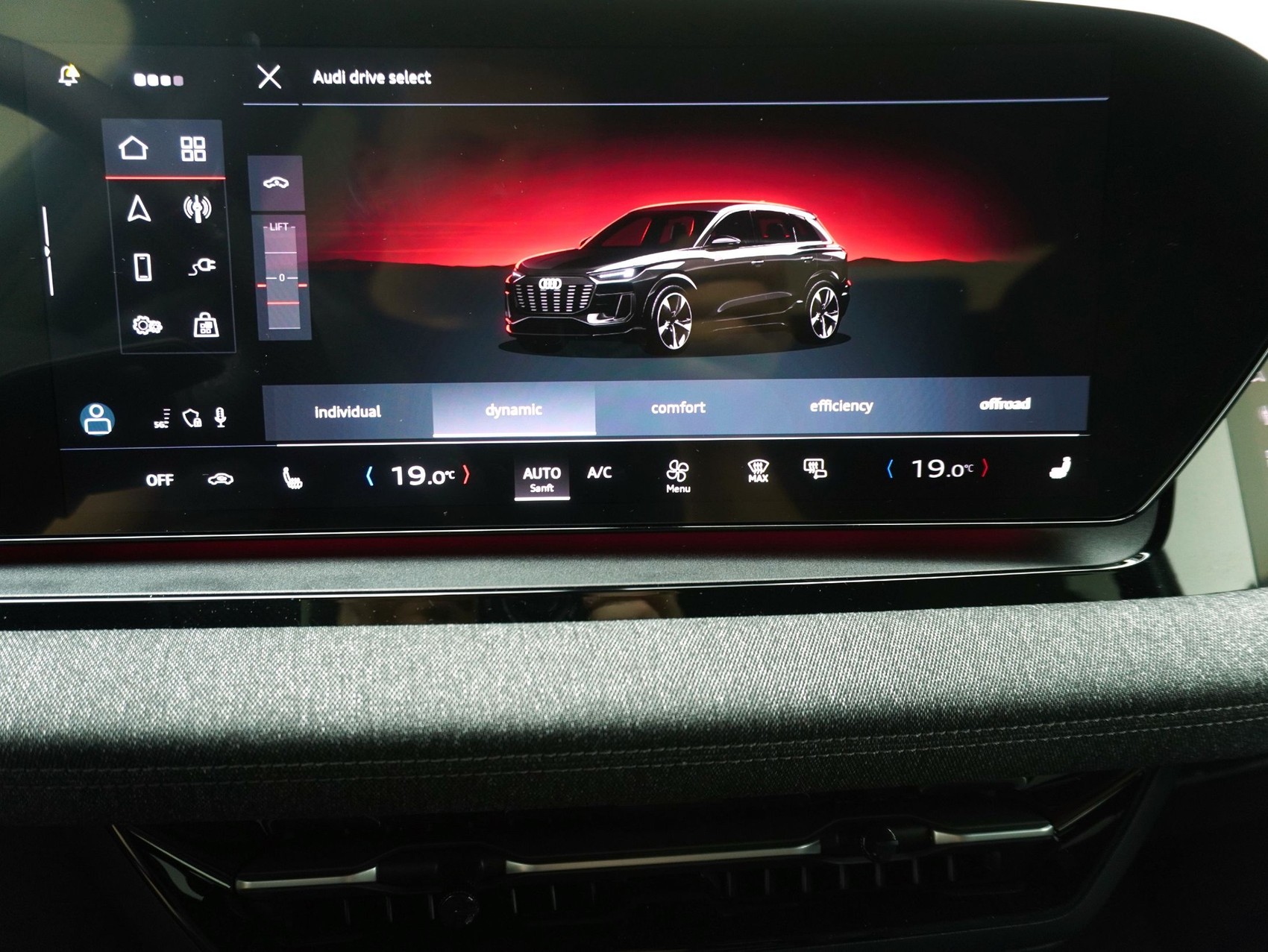 AUDI Q6 e-tron S line quattro **Audi Werksgarantie bis 10/2030**-image-29