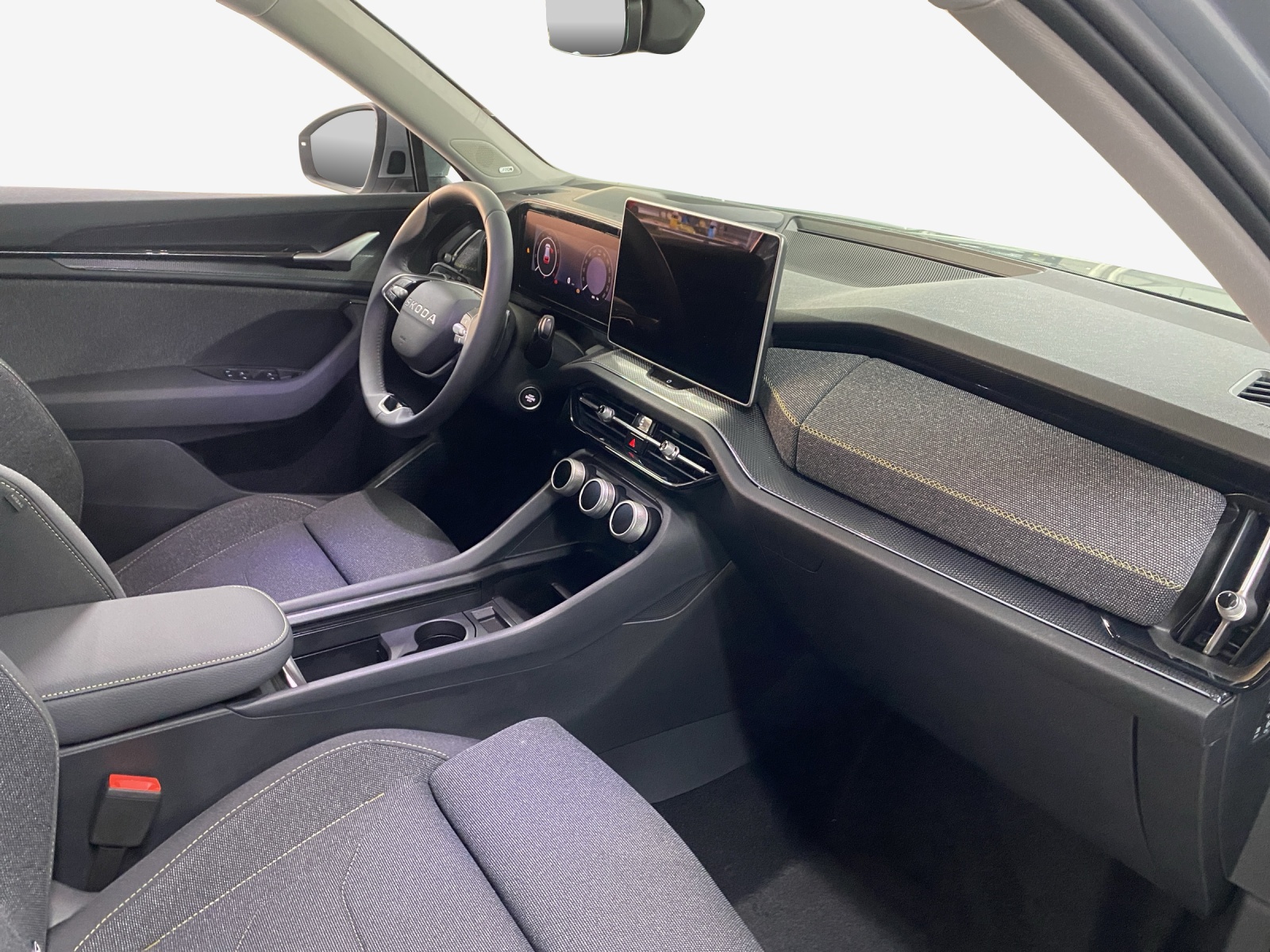SKODA Kodiaq 2.0 TSI Dynamic 4x4-image-13