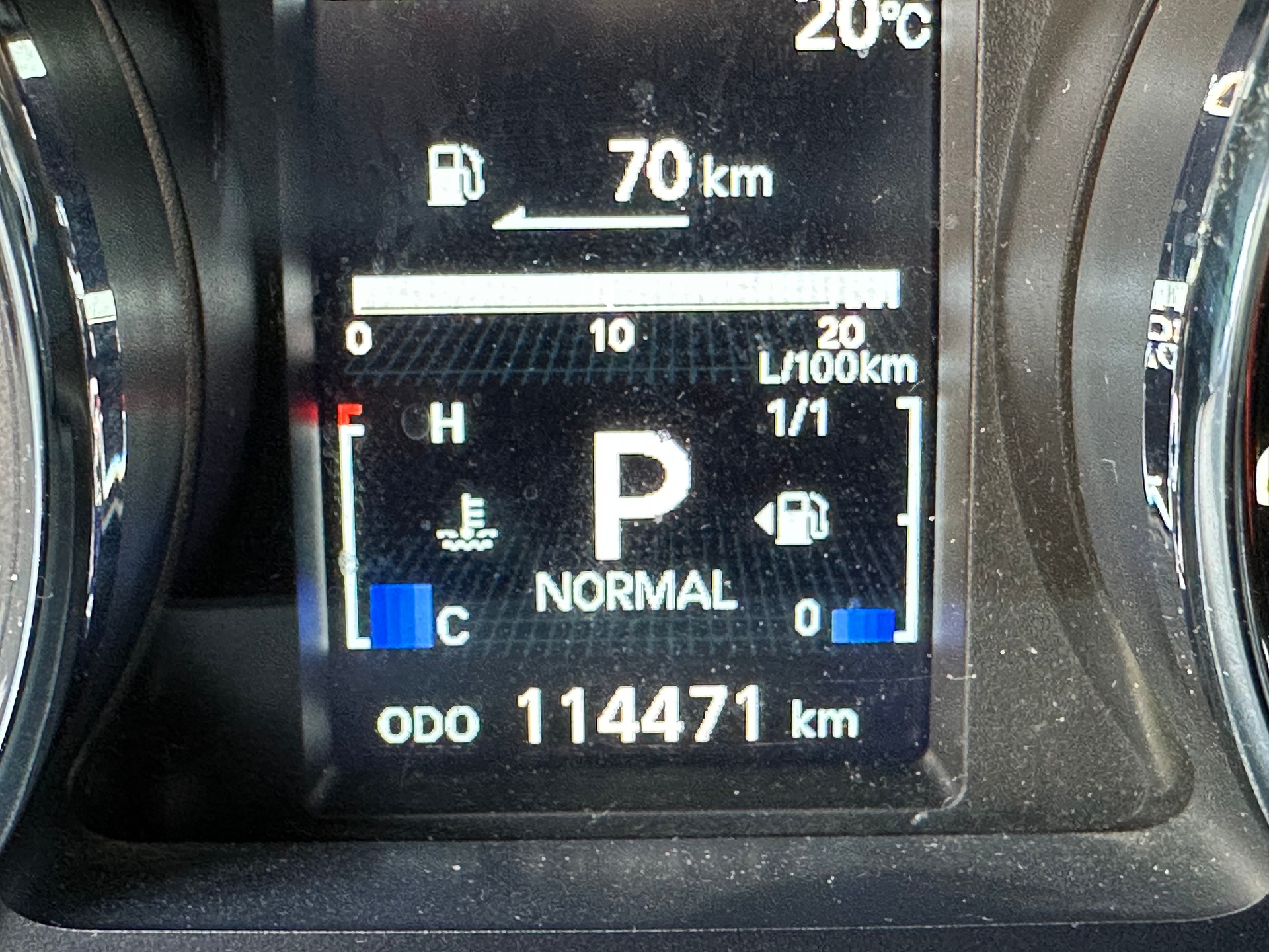 PEUGEOT 4007 2.2 HDi Platinum Edition *7-Plätzer*-image-11