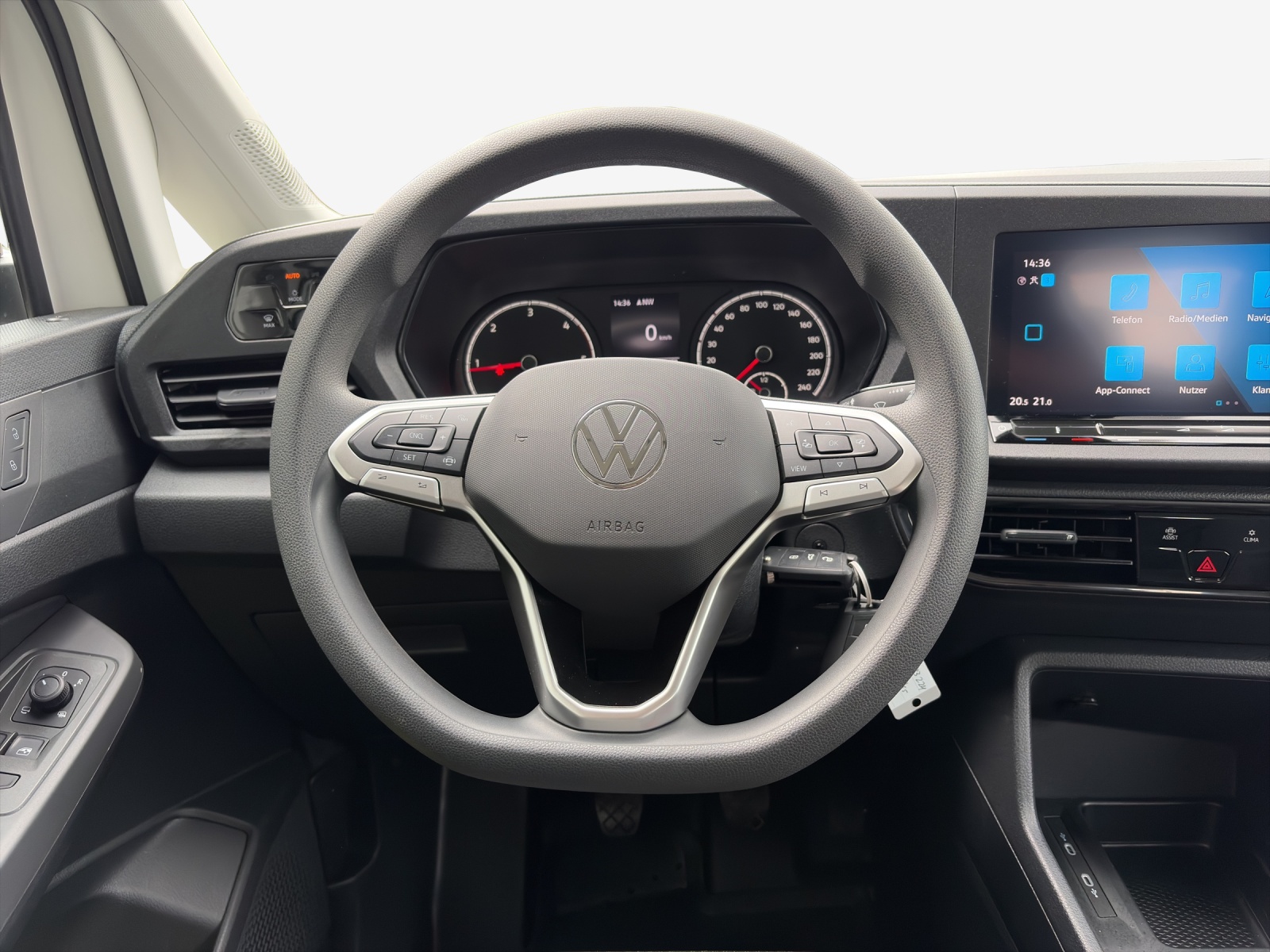 VW Caddy 2.0 TDI 4Motion-image-9