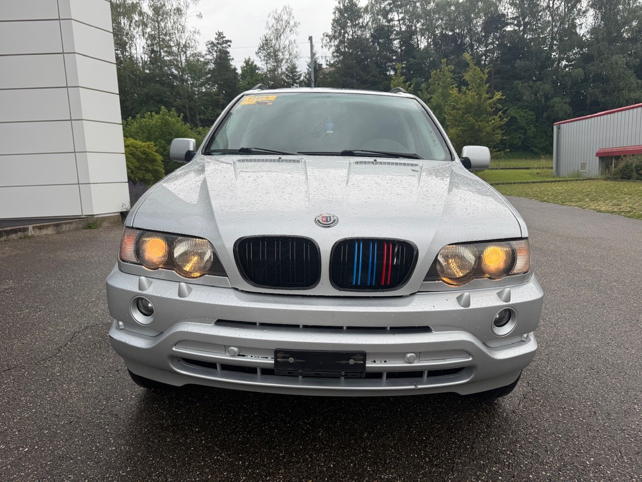 BMW X5 3.0i-image-0