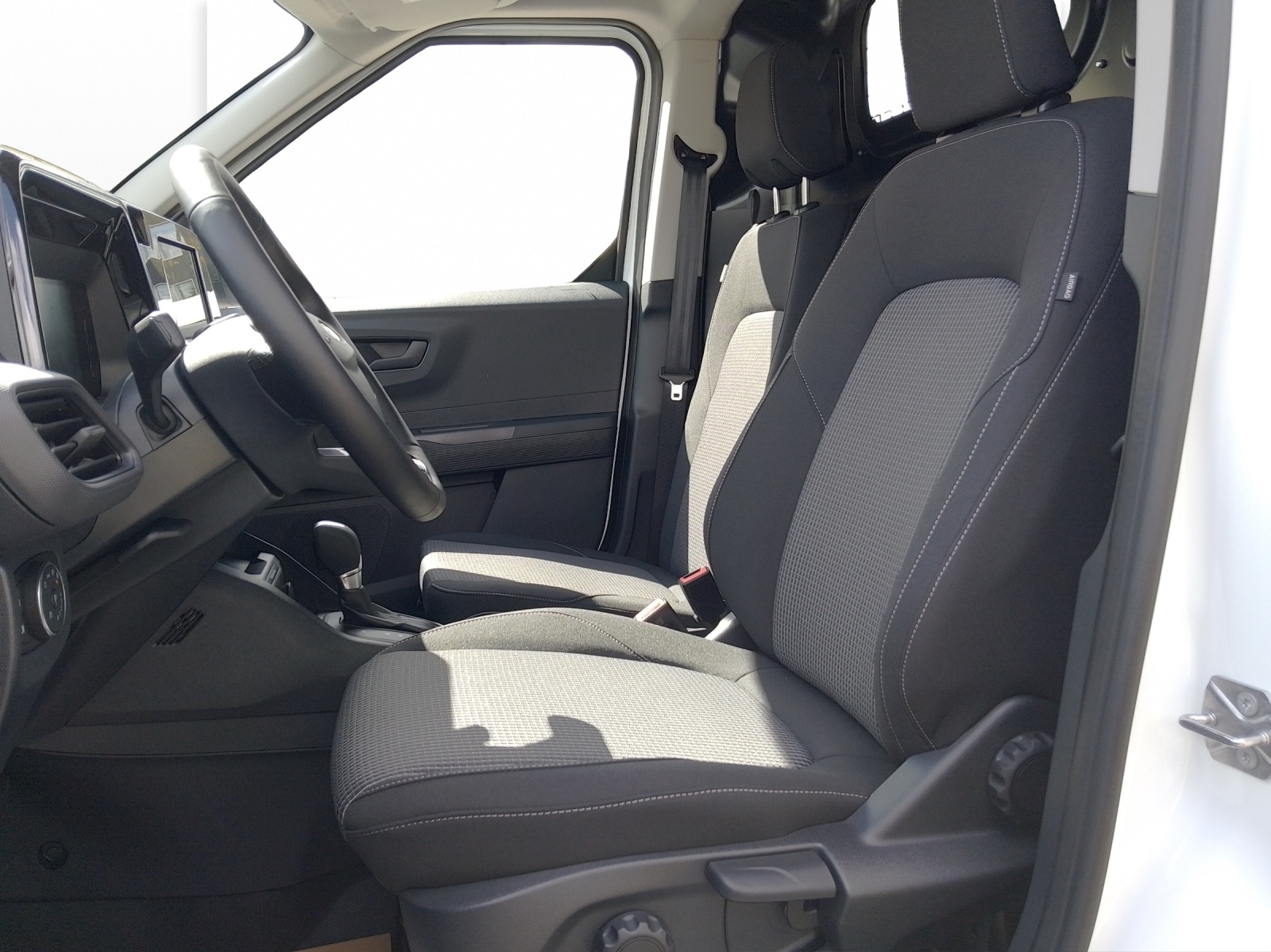 FORD Transit Courier Van 1.0 EcoBoost Trend-image-7