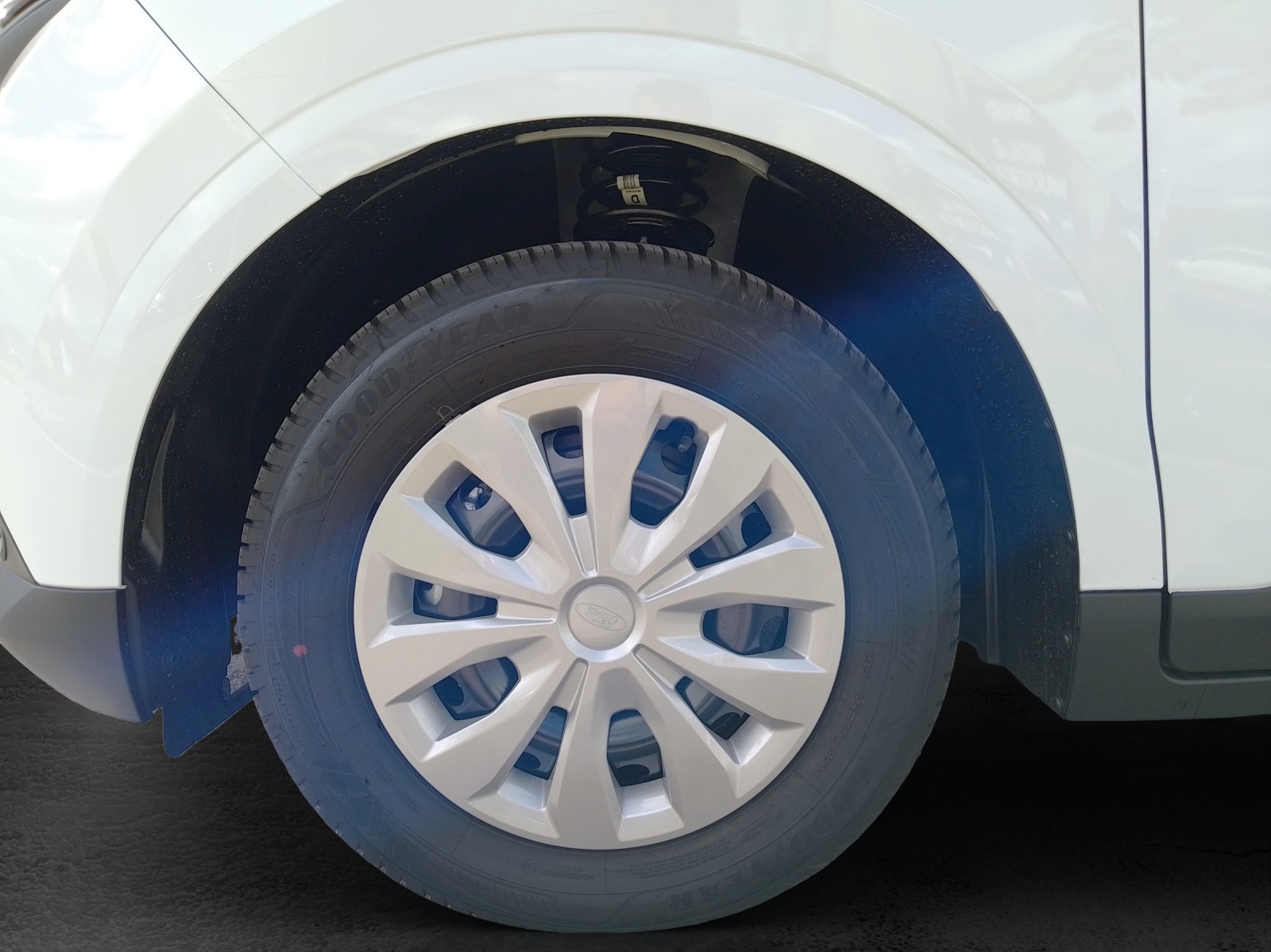 FORD Transit Courier Van 1.0 EcoBoost Trend-image-15