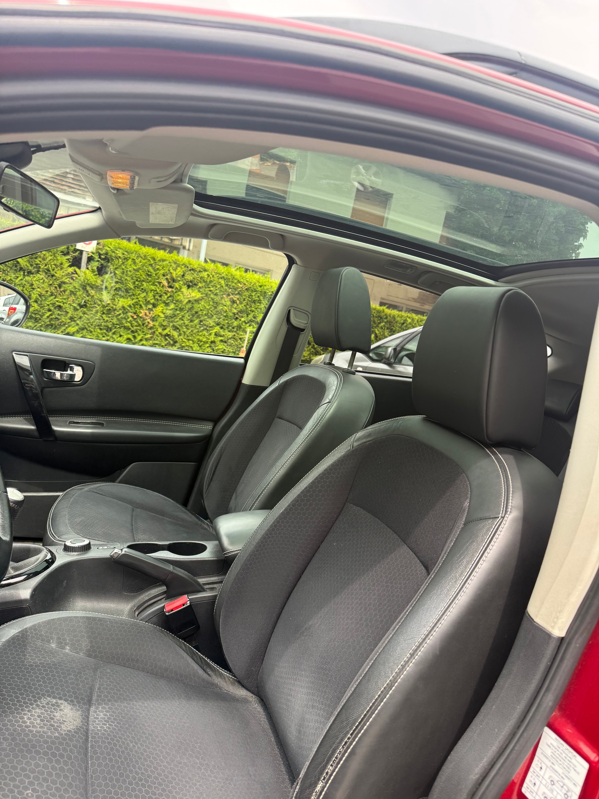 NISSAN Qashqai 1.6 dCi iStop 4WD 360-image-9