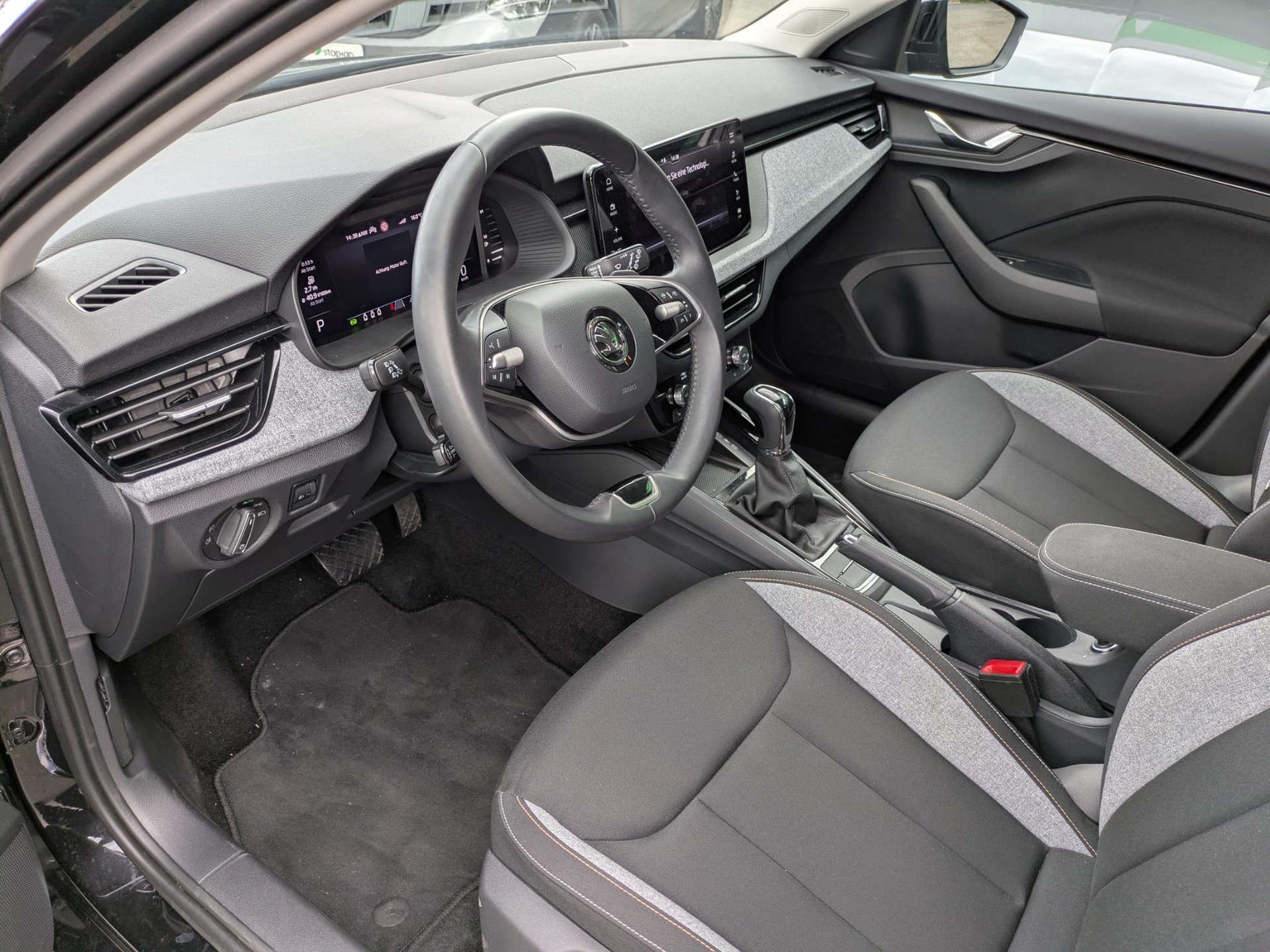 SKODA Scala 1.5 TSI Selection DSG-image-15