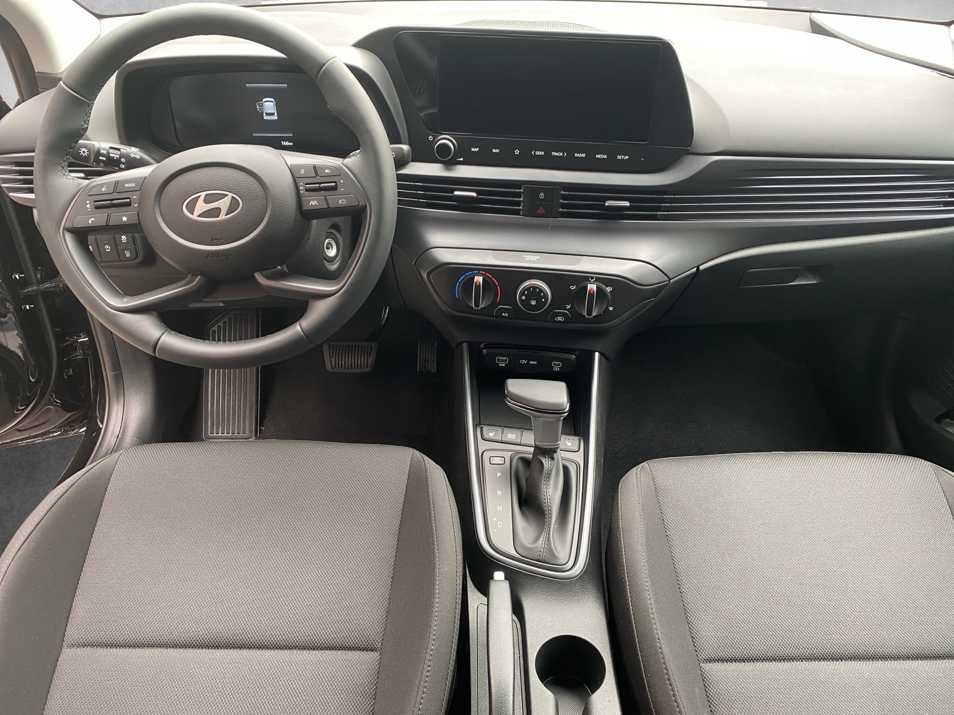 HYUNDAI i20 1.0 T-GDi Comfort DCT-image-8