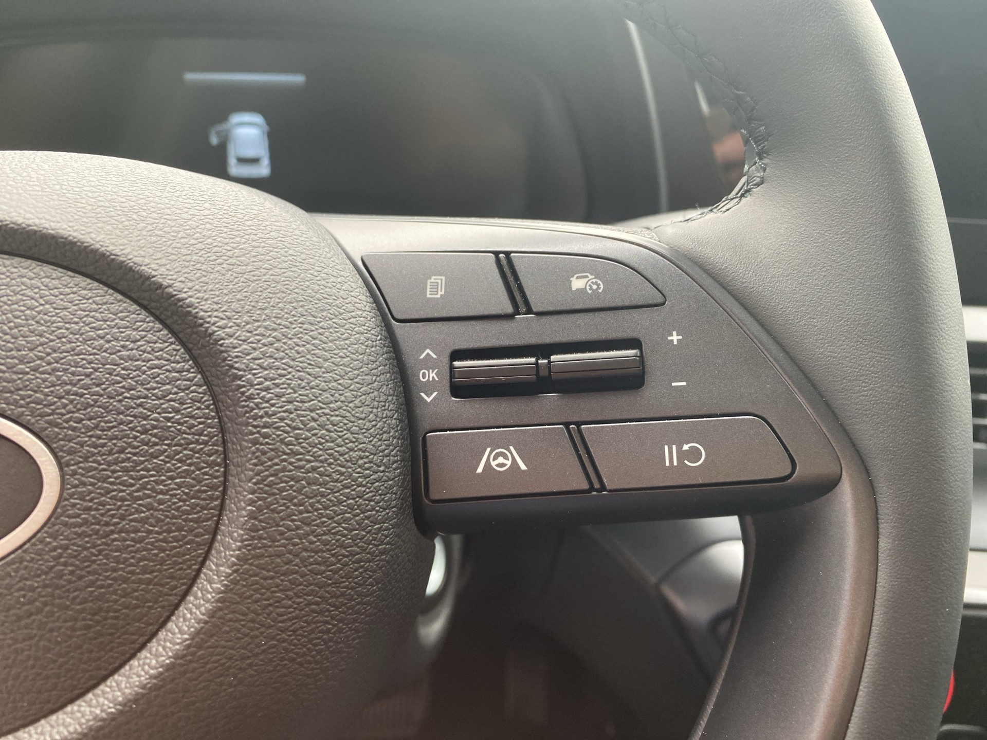 HYUNDAI i20 1.0 T-GDi Comfort DCT-image-10