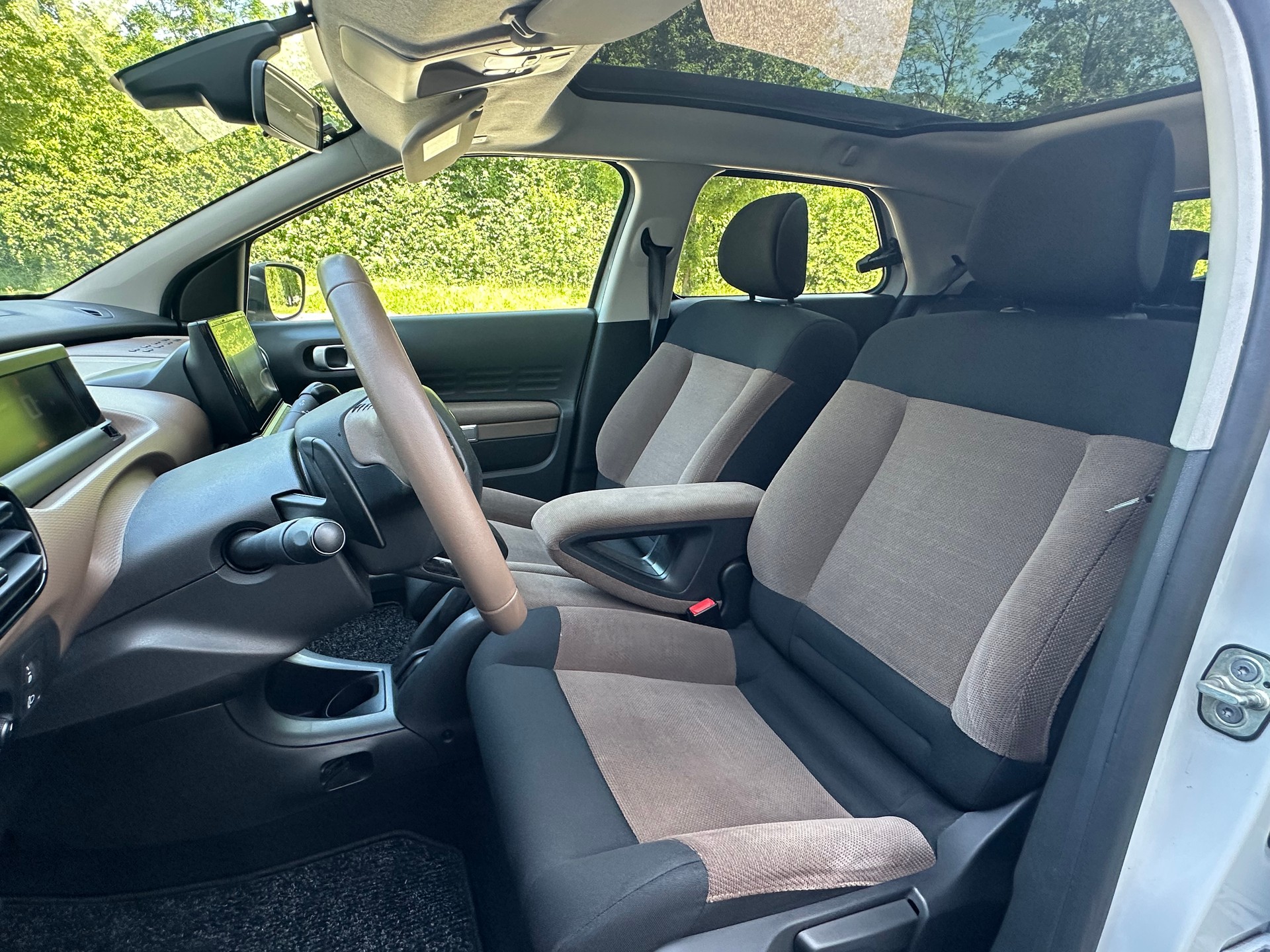 CITROEN C4 Cactus 1.2 e-VTi Shine Edition ETG-image-9