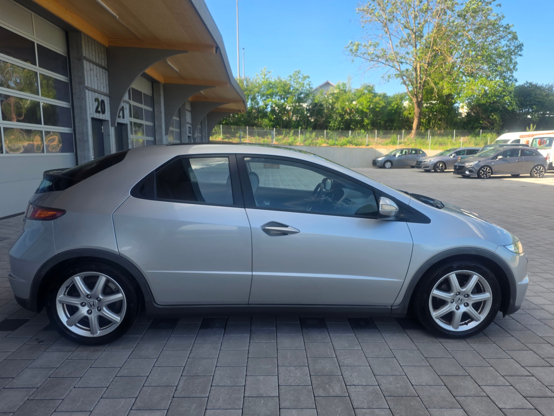 HONDA Civic 1.8i Sport-image-4