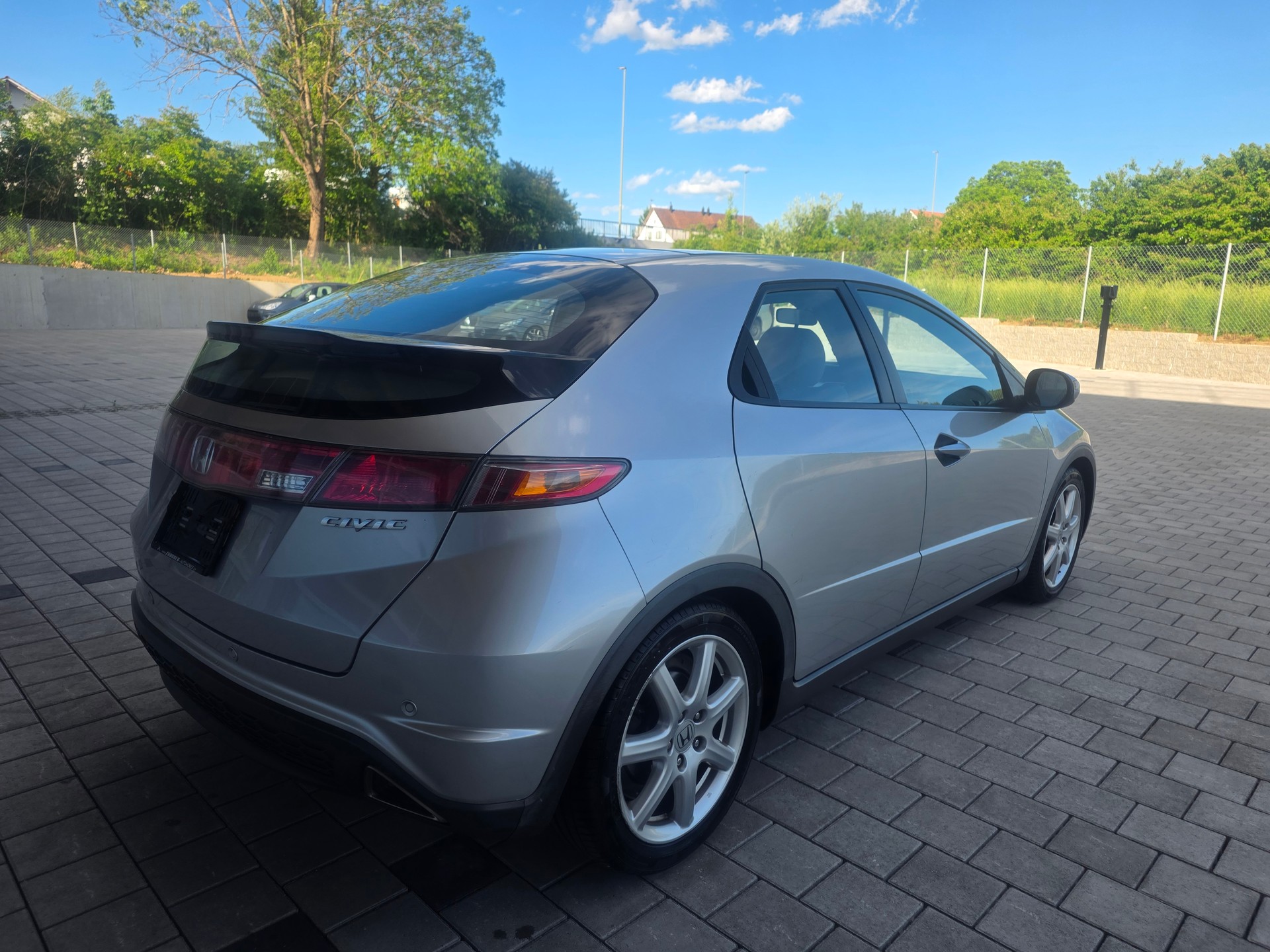 HONDA Civic 1.8i Sport-image-6
