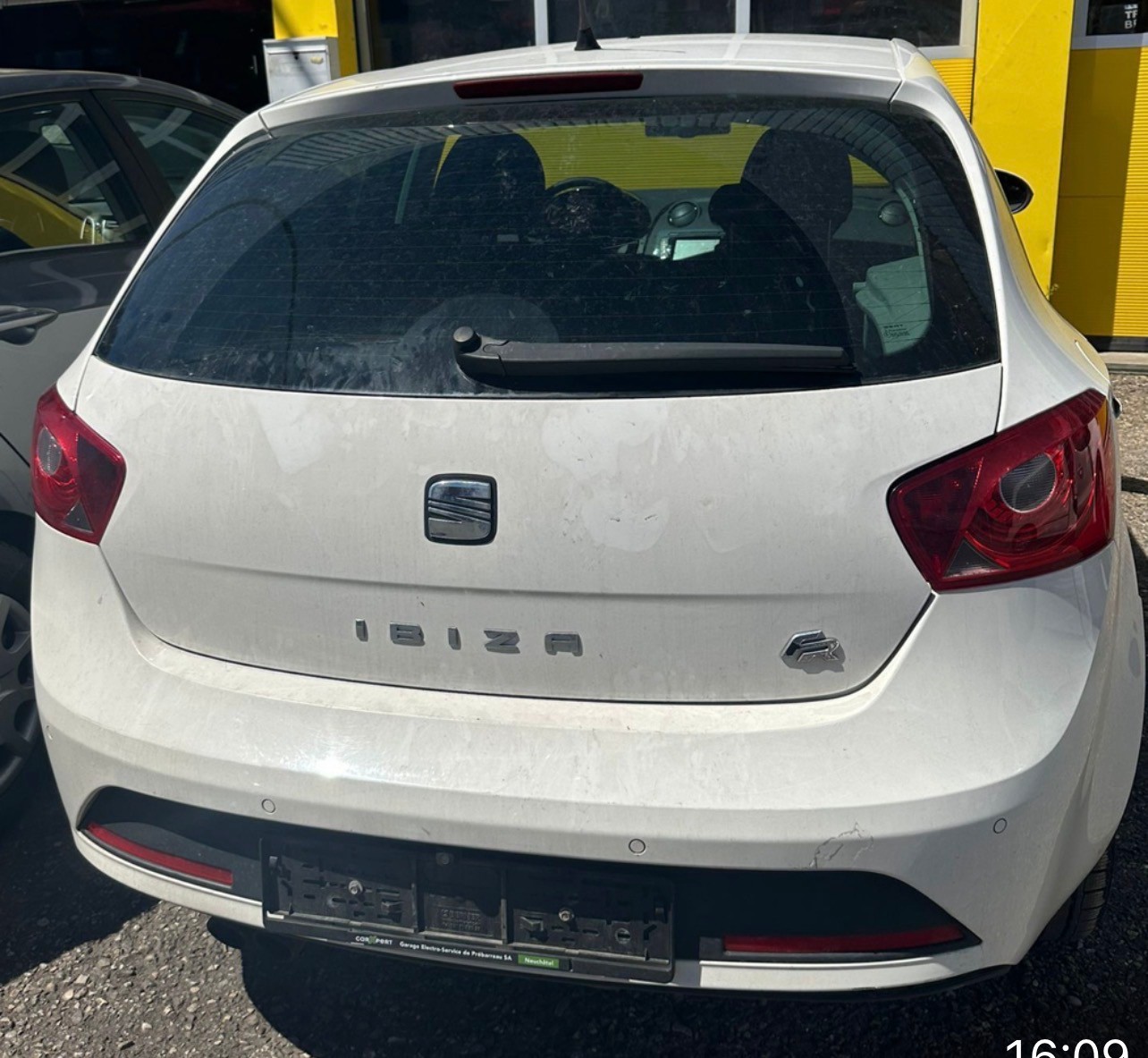 SEAT Ibiza SC 1.4 TSI FR DSG-image-0