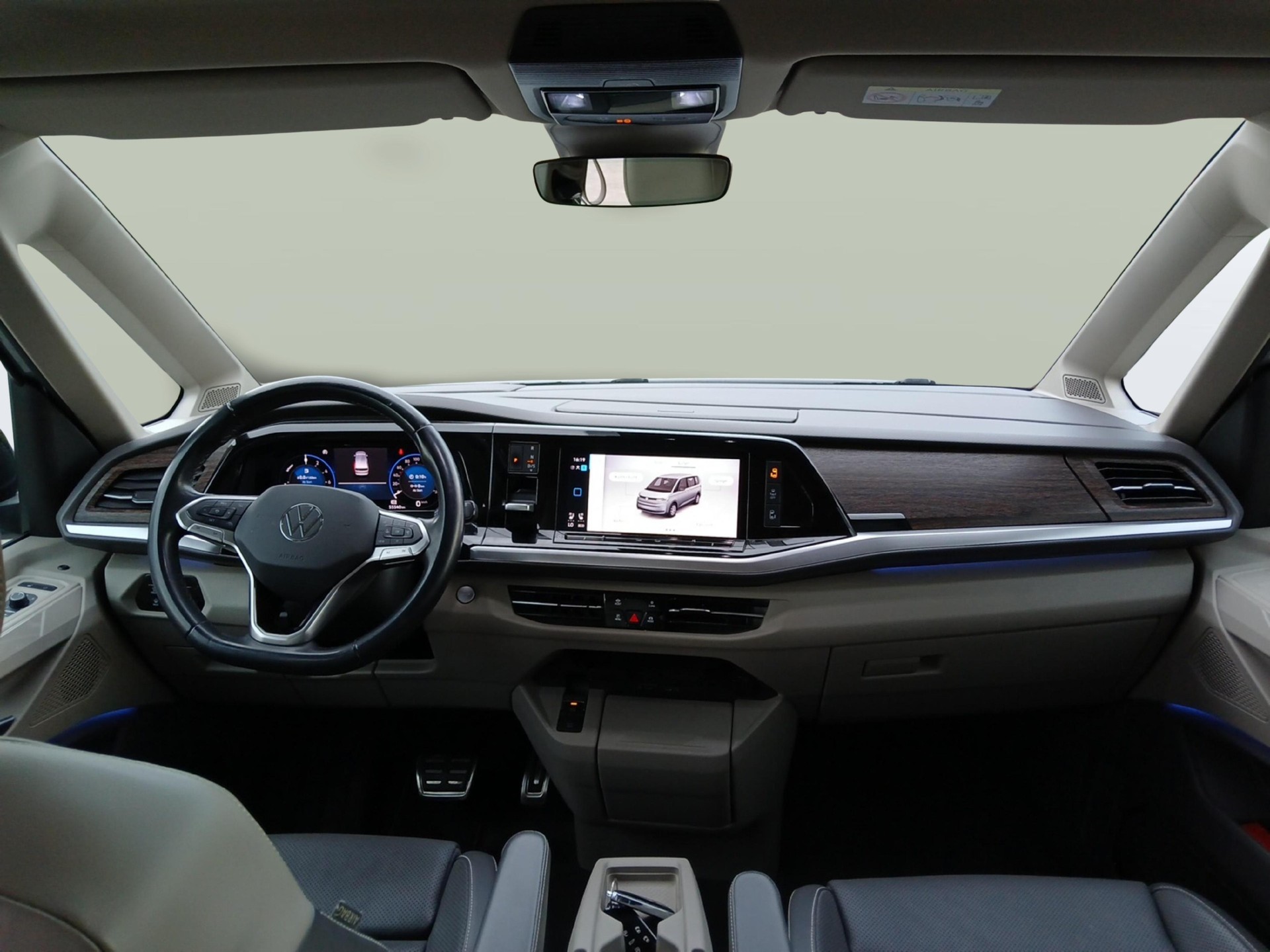 VW Multivan kurz 1.4 eHybrid Liberty DSG-image-12