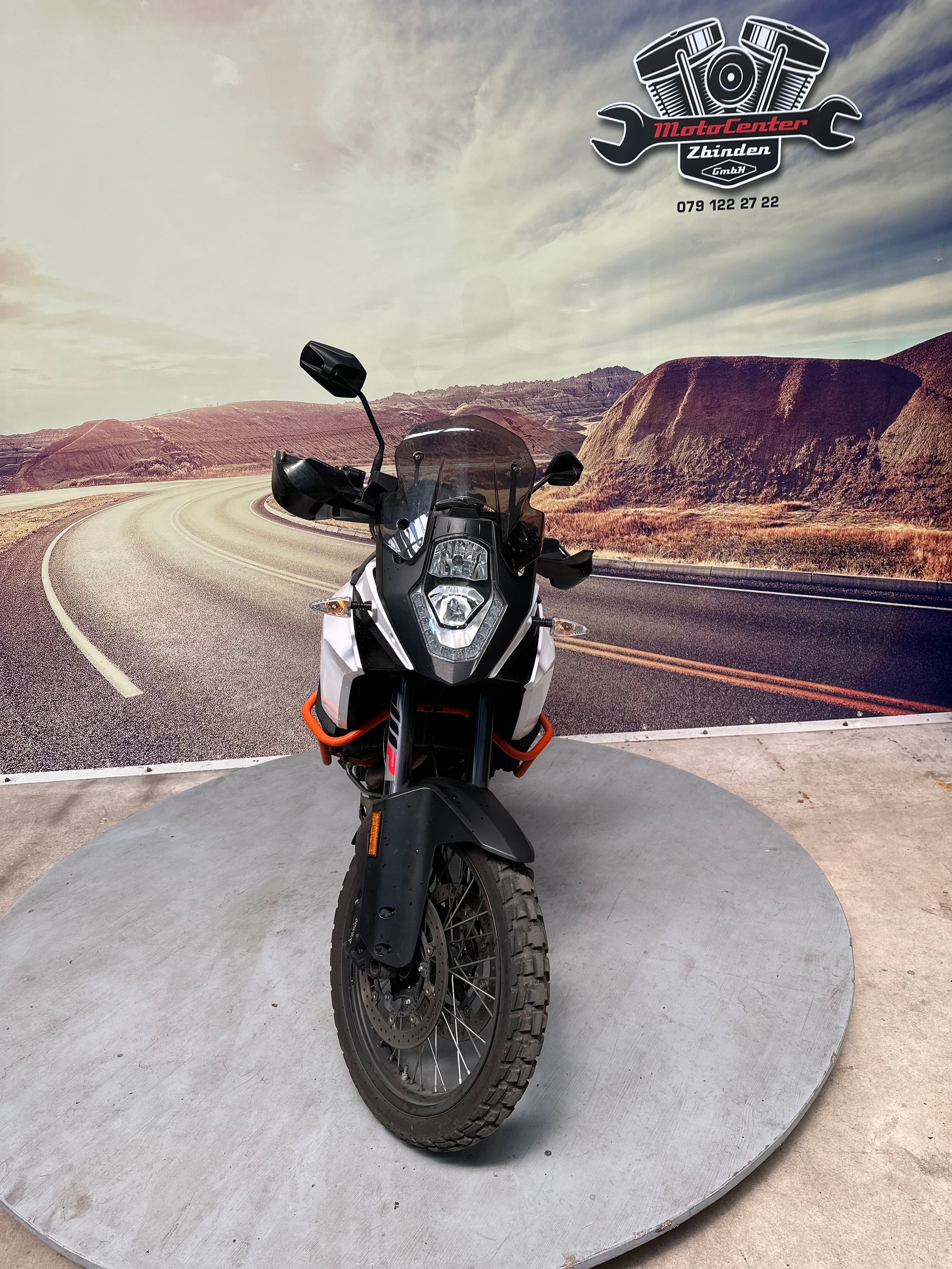 KTM 1090 Adventure R ABS-showroom-element-2