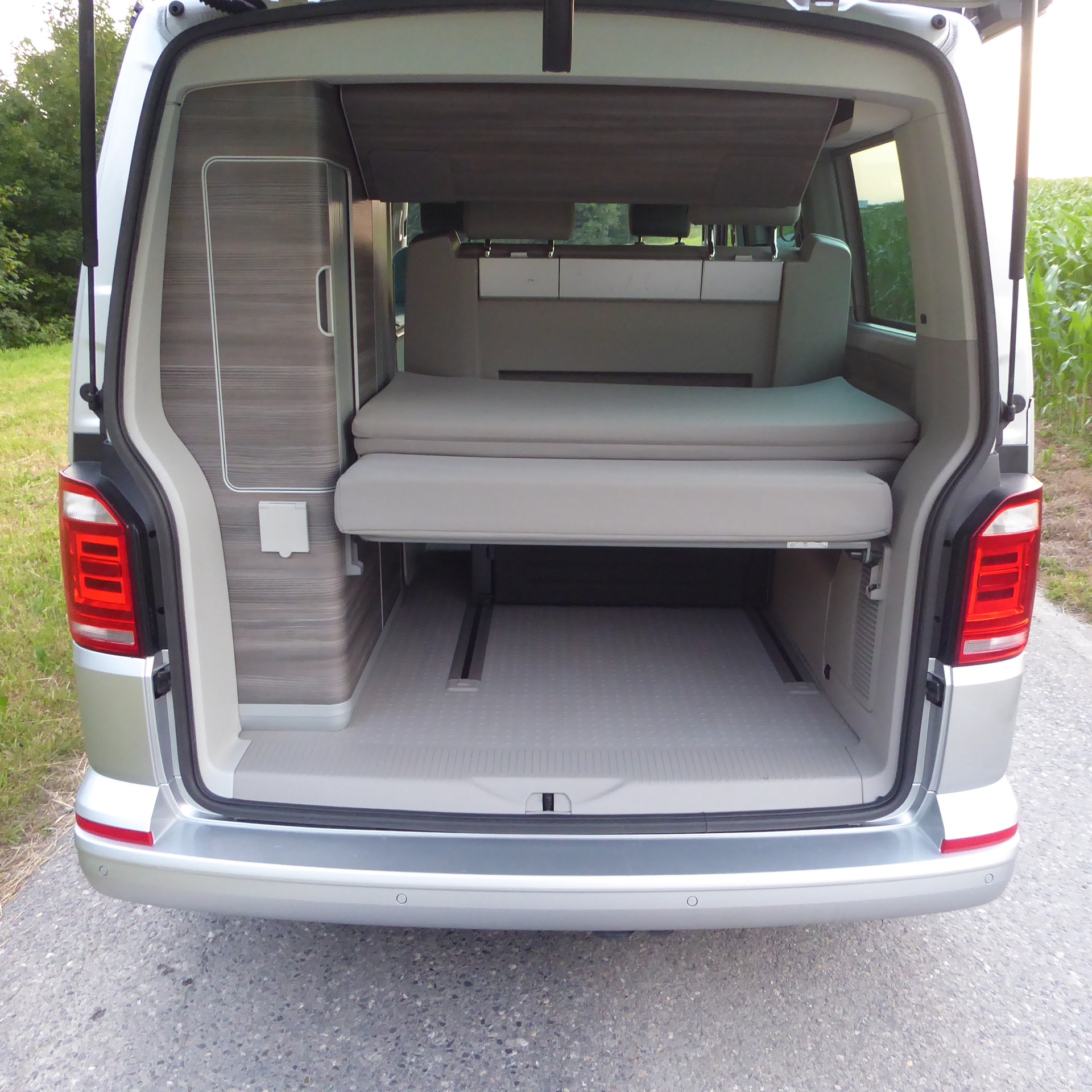 VW T6 California 2.0 Bi-TDI Ocean Liberty 4Motion DSG-image-5