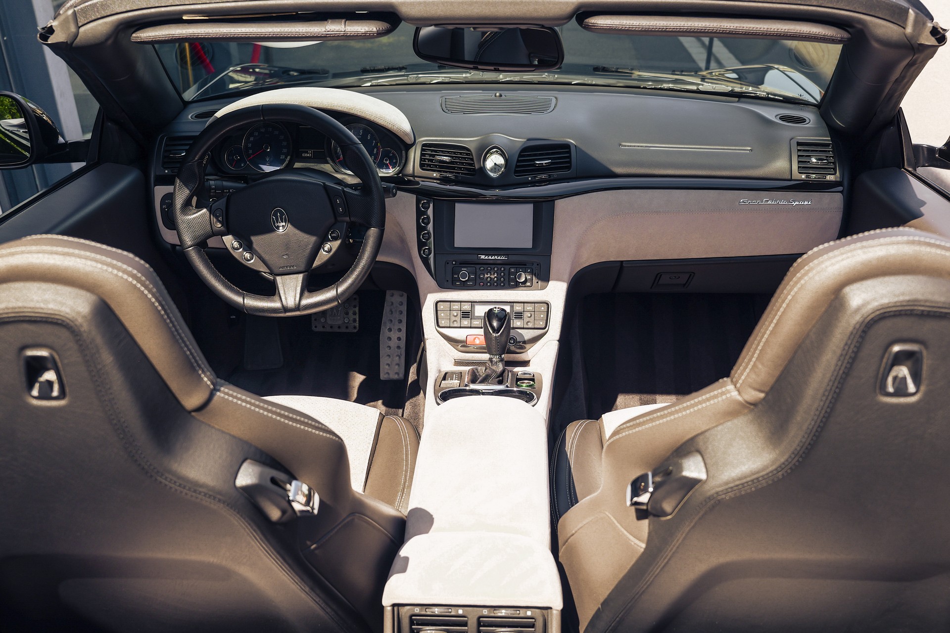 MASERATI GranCabrio Sport Automatica-image-7