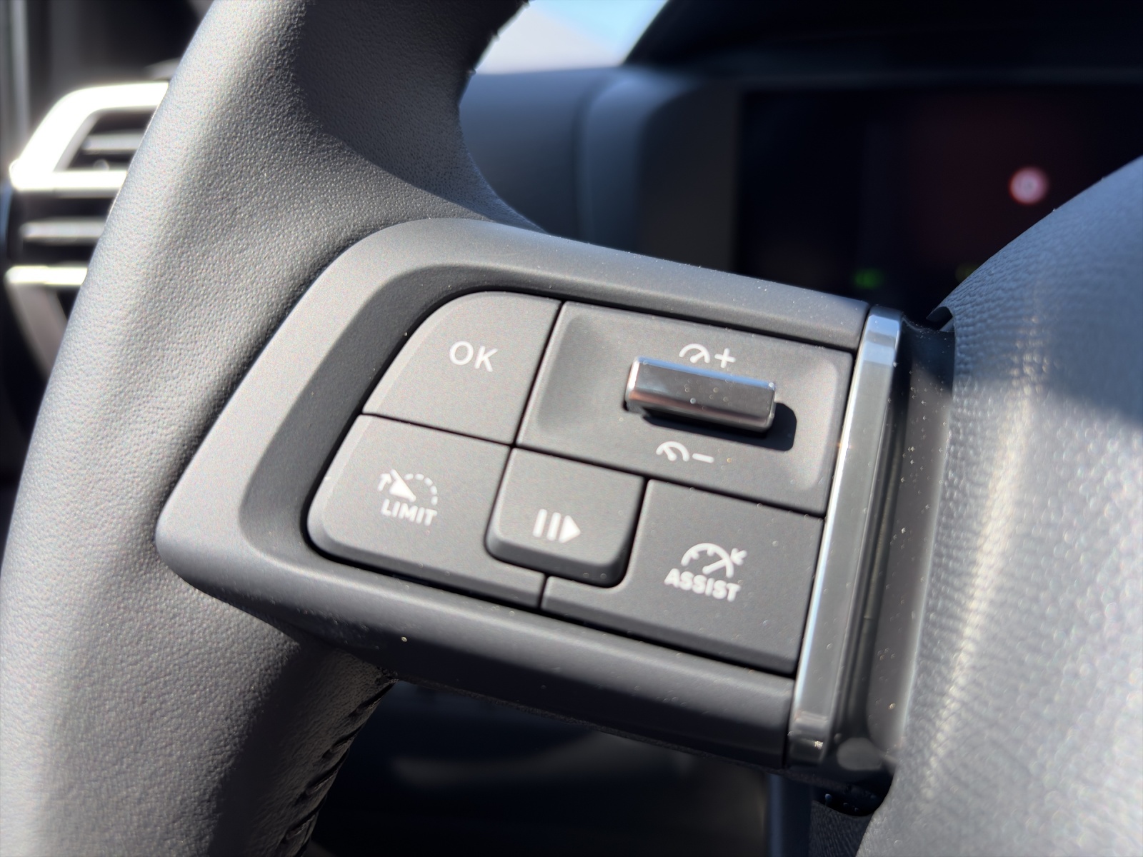 CITROEN C4 1.2 Hybrid Collection-image-19