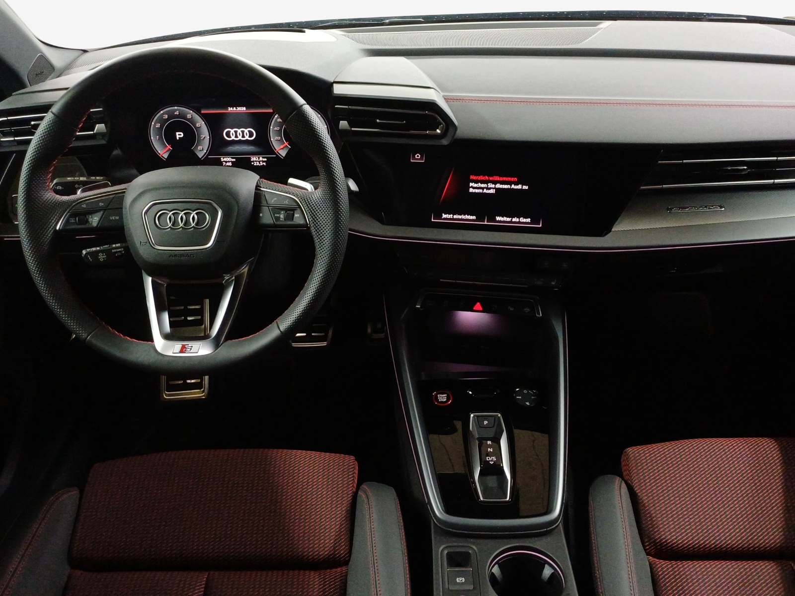 AUDI S3 Limousine TFSI quattro S-tronic-image-8