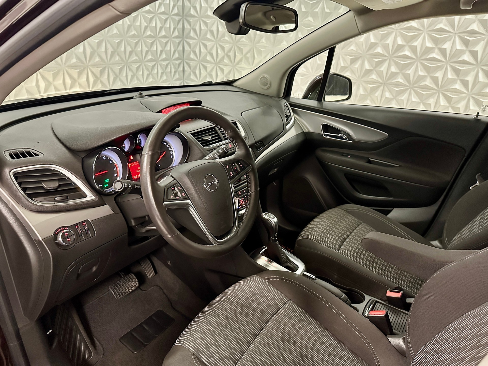 OPEL Mokka 1.4i 16V Turbo Drive 2WD Automatik-image-10