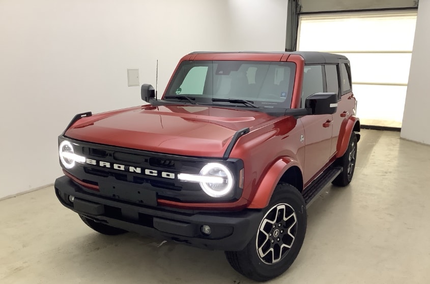 FORD Bronco 2.7 EcoB Outer Banks 4x4-image-0