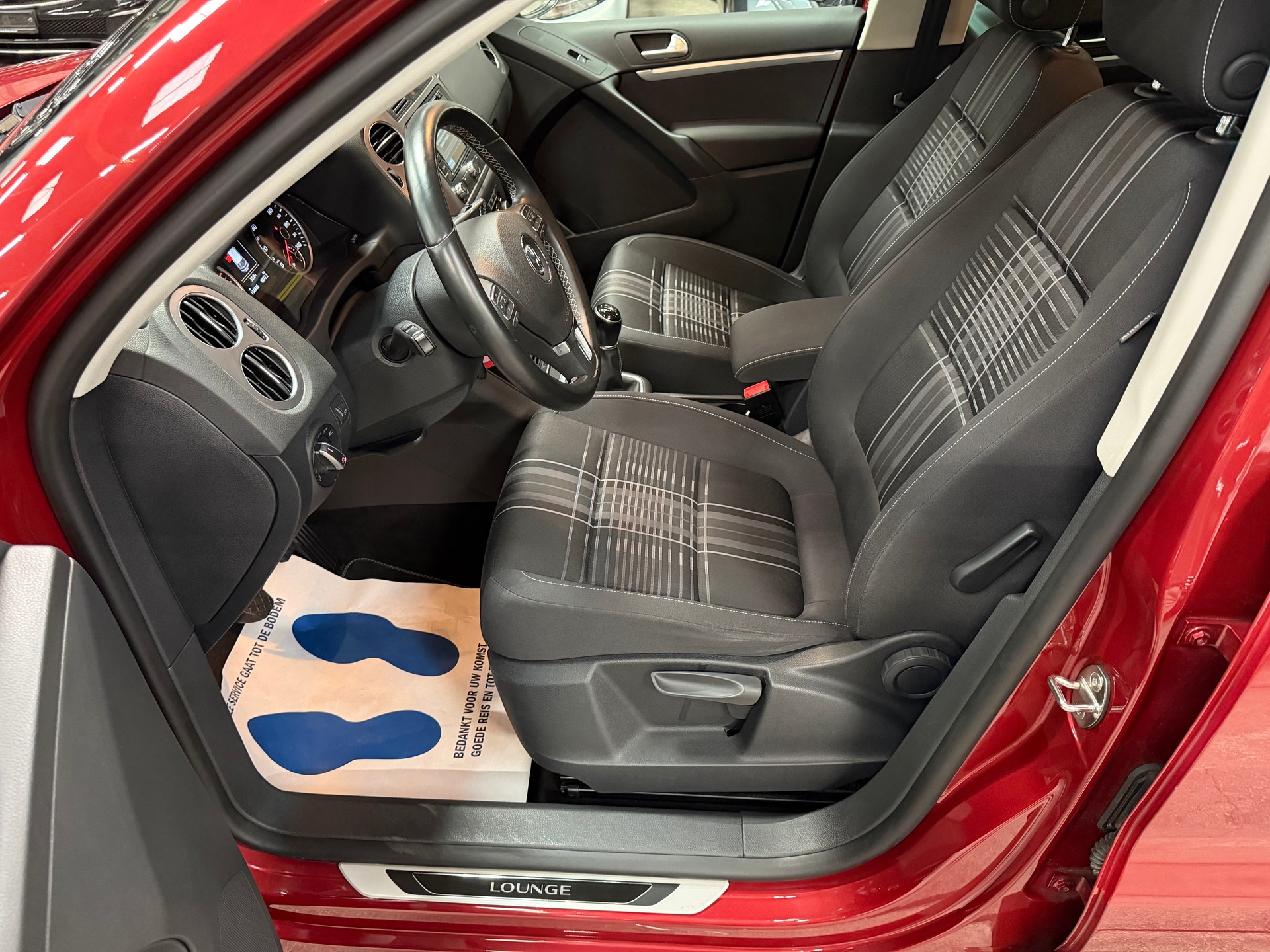 VW Tiguan 1.4 TSI Cup 4Motion-image-11