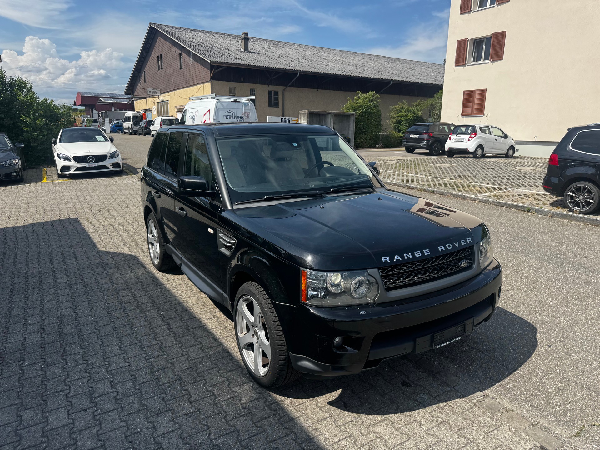LAND ROVER Range Rover Sport 3.0 TDV6 HSE Automatic-image-1