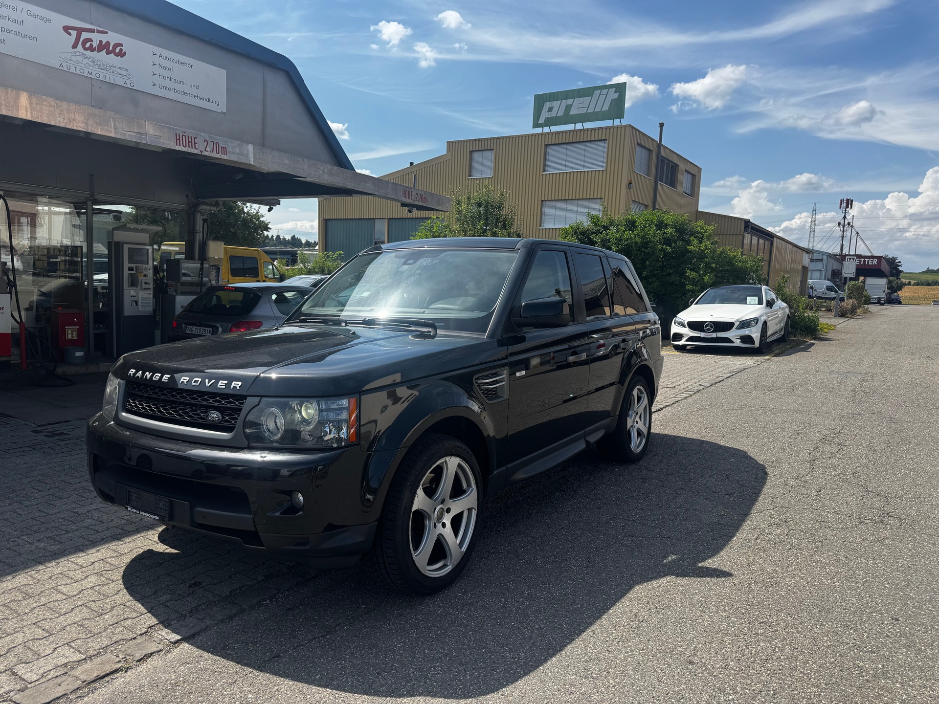 LAND ROVER Range Rover Sport 3.0 TDV6 HSE Automatic-image-0