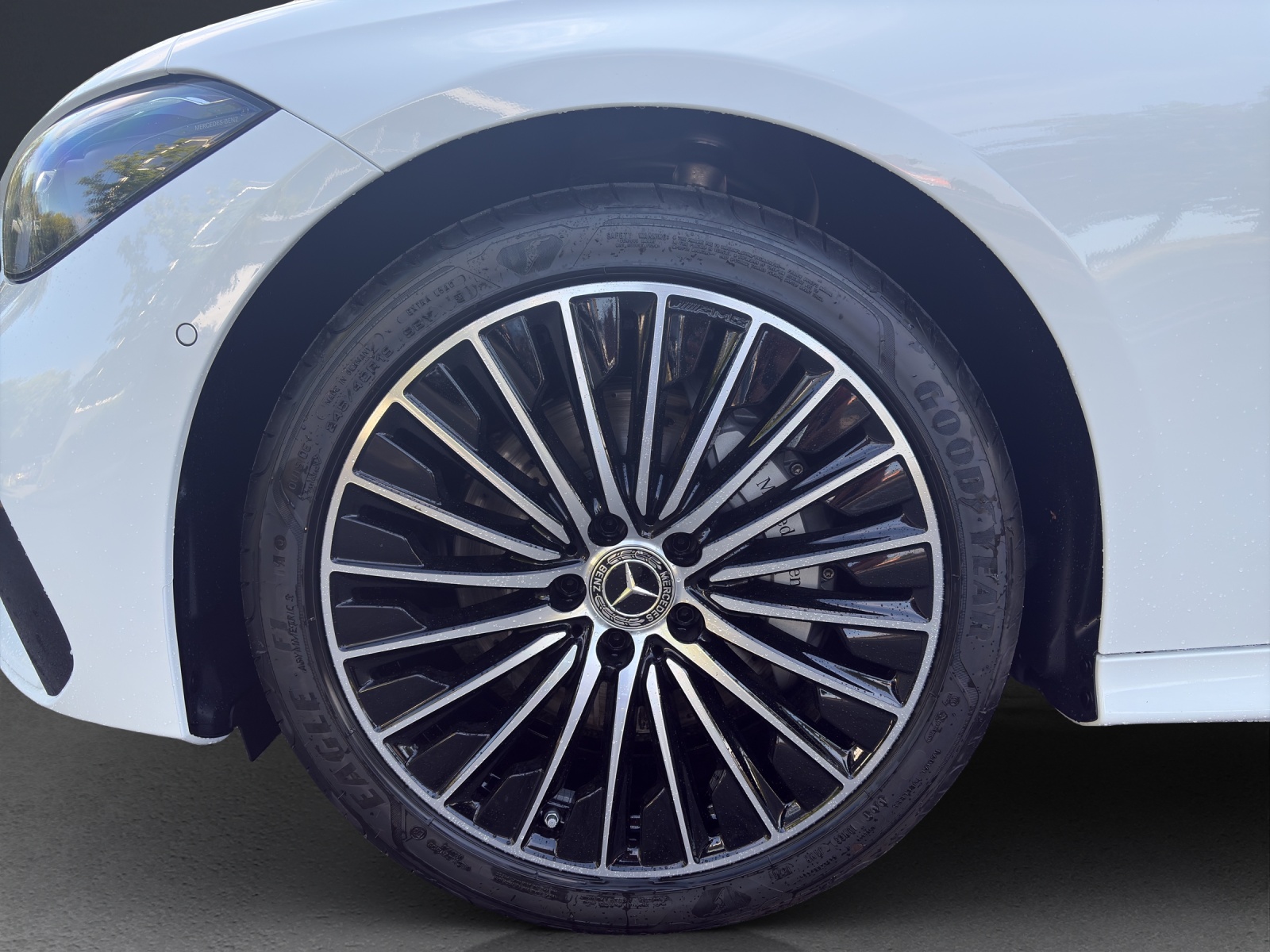 MERCEDES-BENZ CLE 200 Cabrio 4Matic 9G-Tronic-image-5