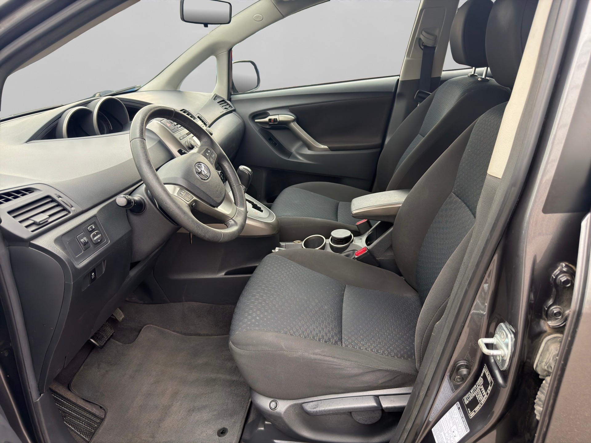 TOYOTA Verso 1.8 Linea Sol Premium Multidrive-image-8