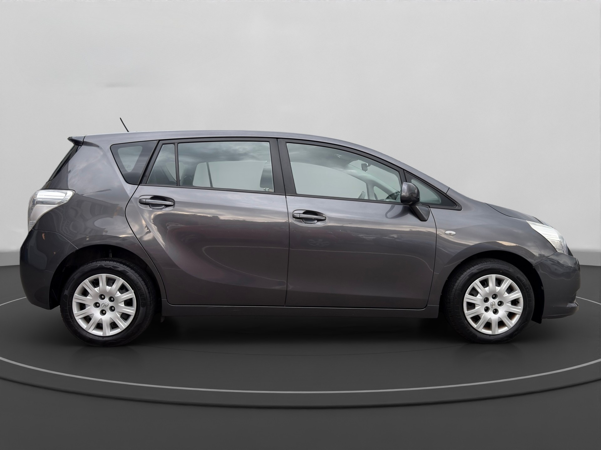 TOYOTA Verso 1.8 Linea Sol Premium Multidrive-image-5