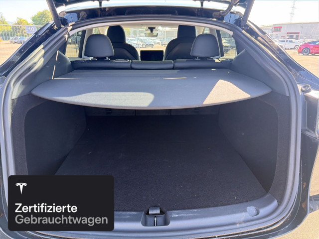 TESLA Model Y Performance-image-15