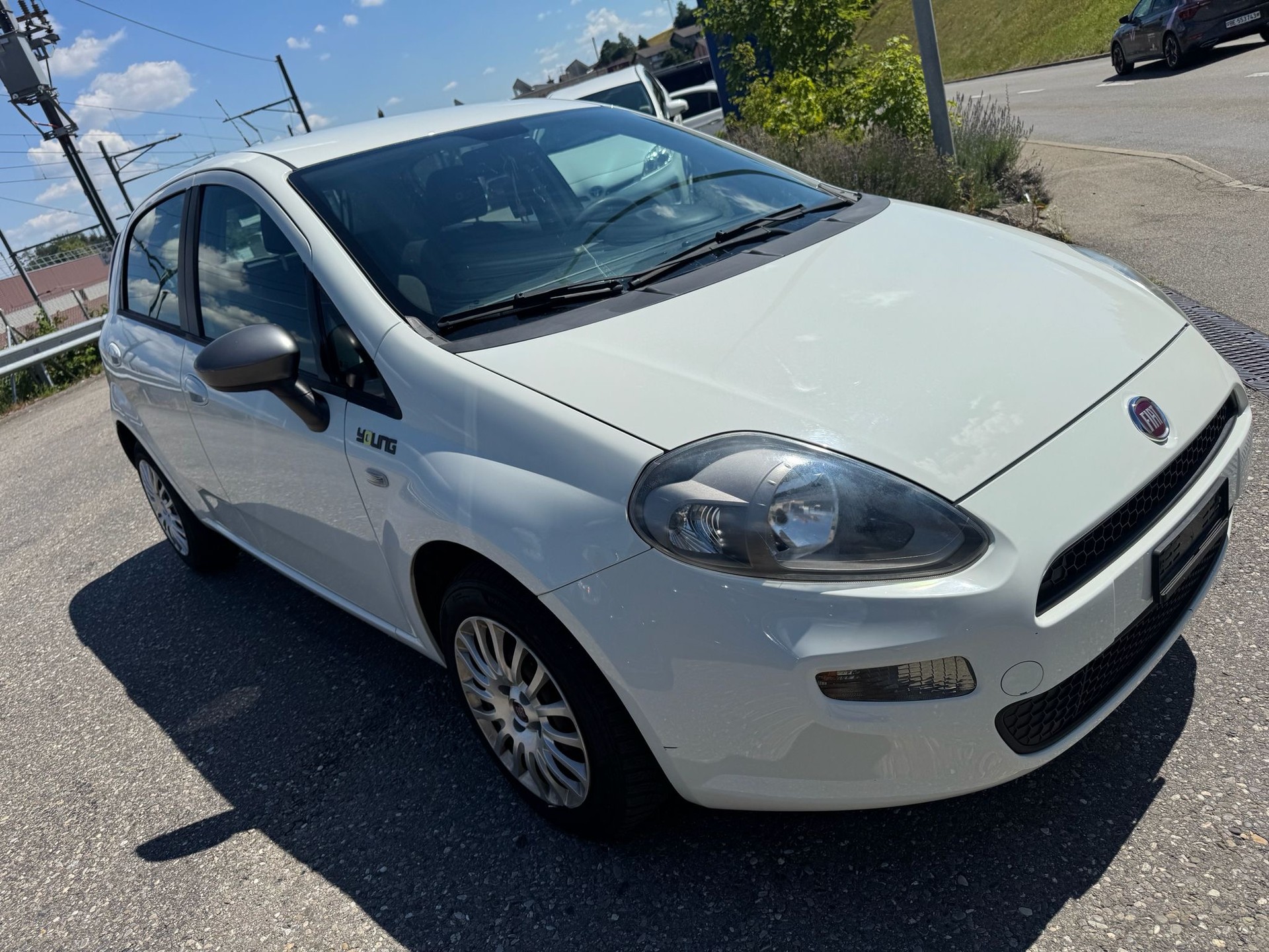 FIAT Punto 1.2 Young-image-1