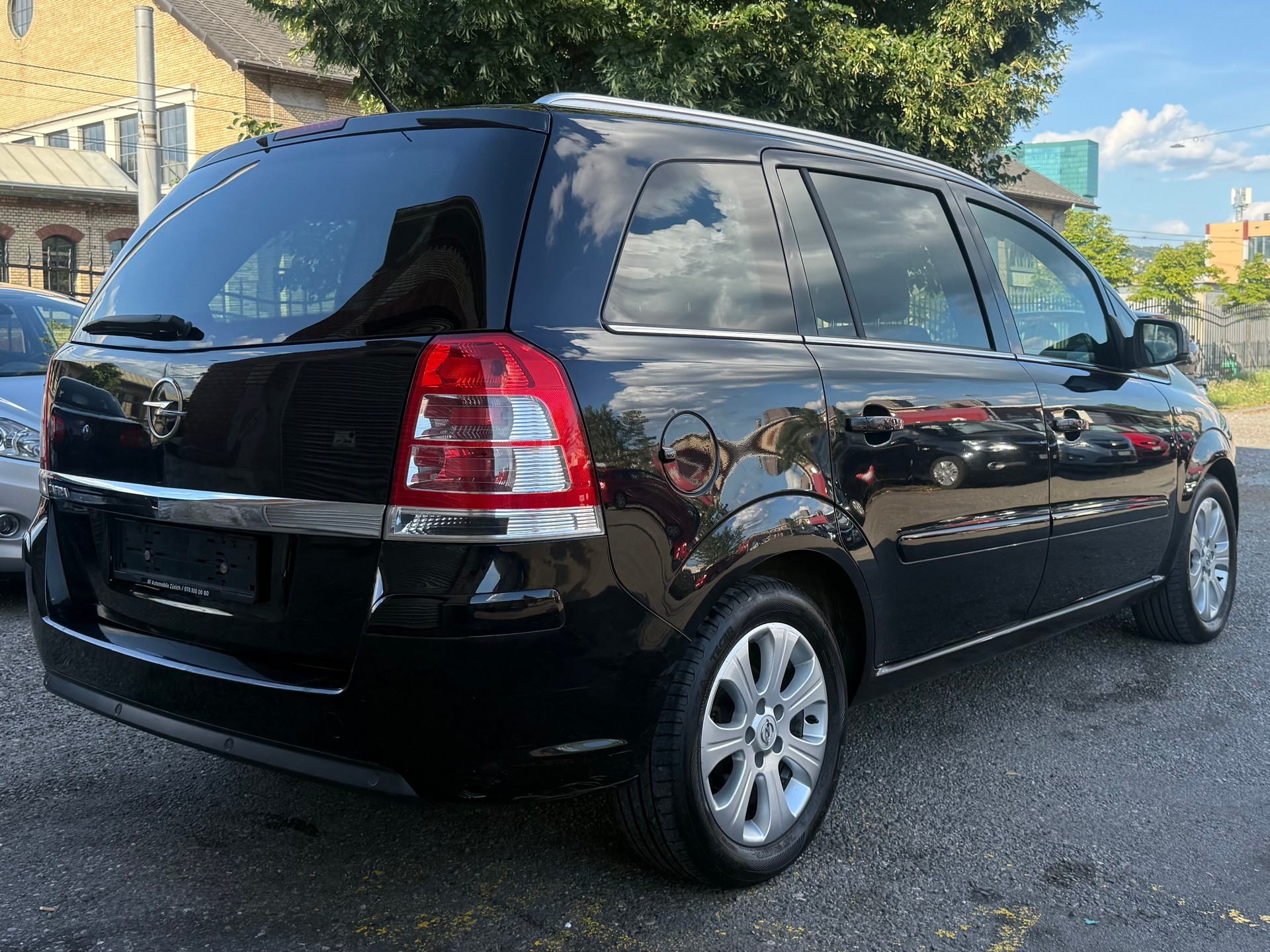 OPEL Zafira 1.8i 16V Enjoy-image-5