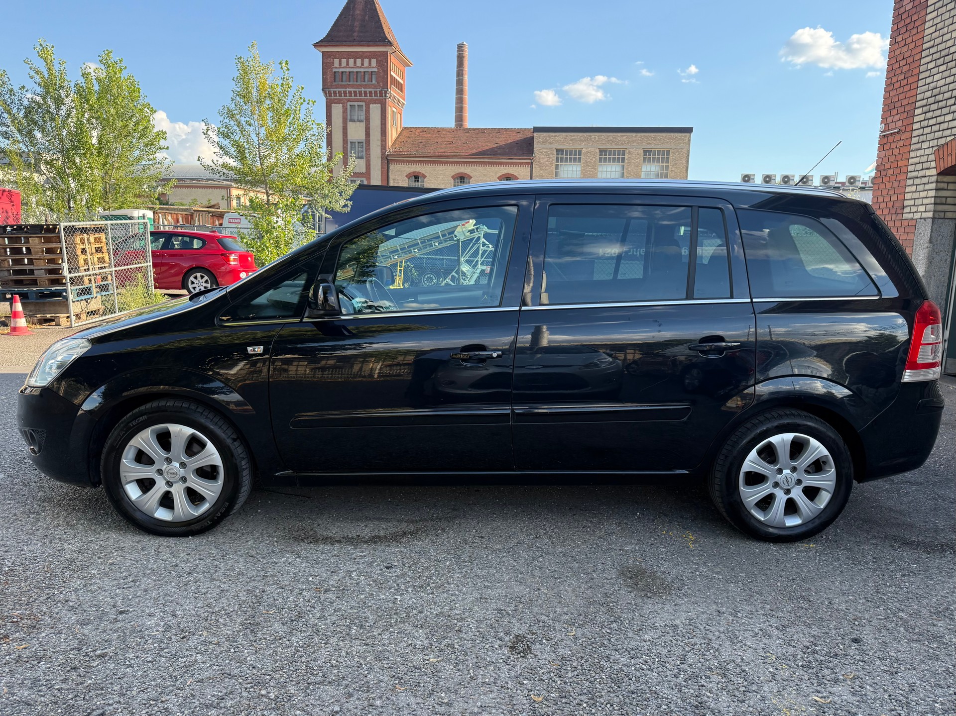 OPEL Zafira 1.8i 16V Enjoy-image-4
