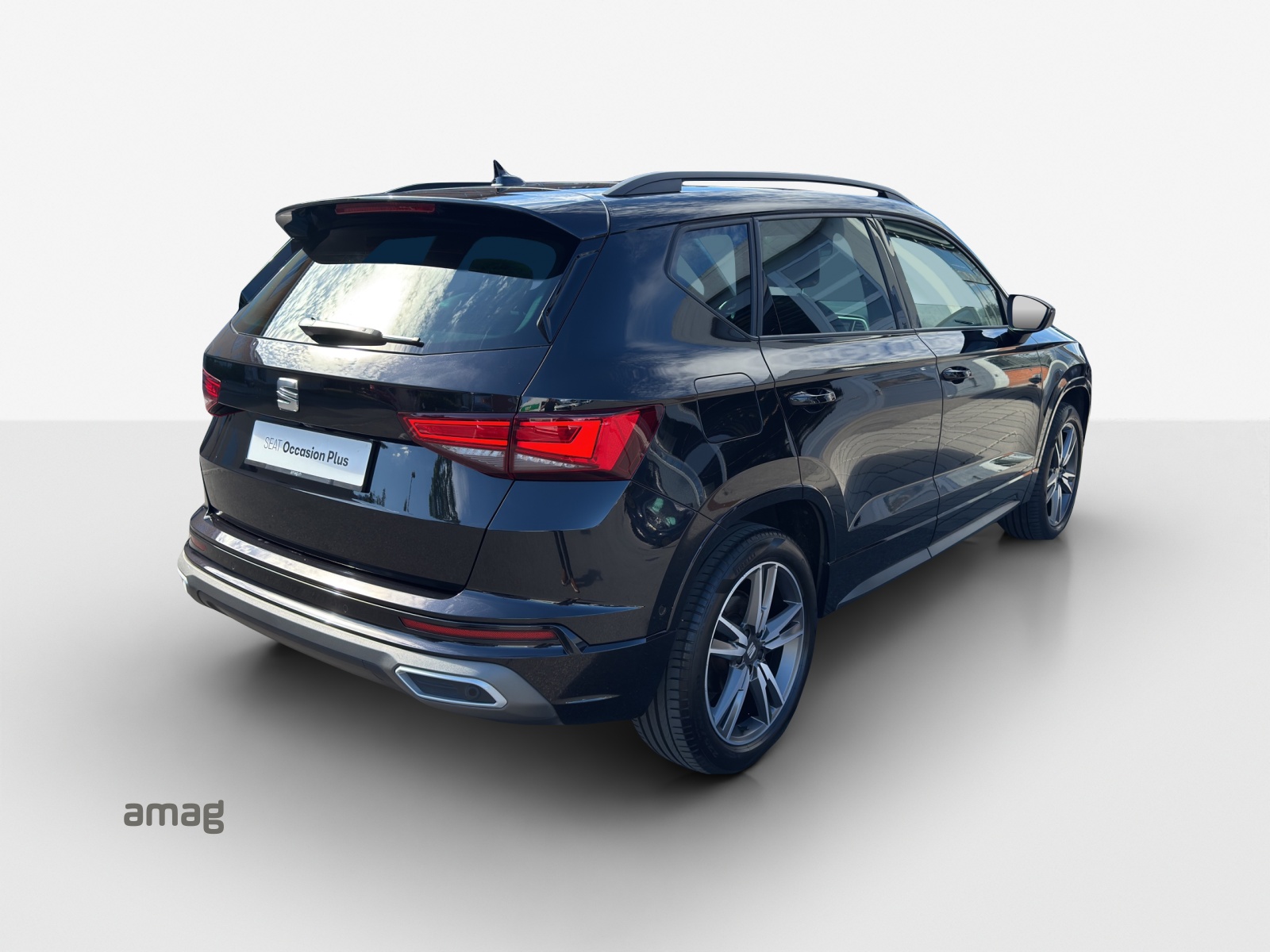 SEAT Ateca 2.0 TSI Hola FR 4Drive DSG-image-4
