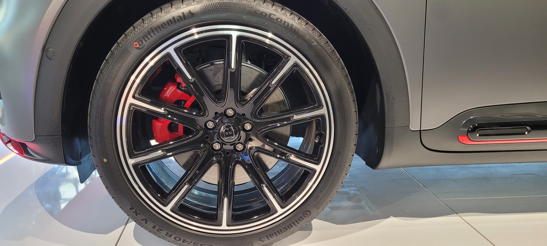 SMART #5 100kWh Brabus AWD, 646 PS, Aktions-Leasing 0%, ab sofort verfügbar-image-12