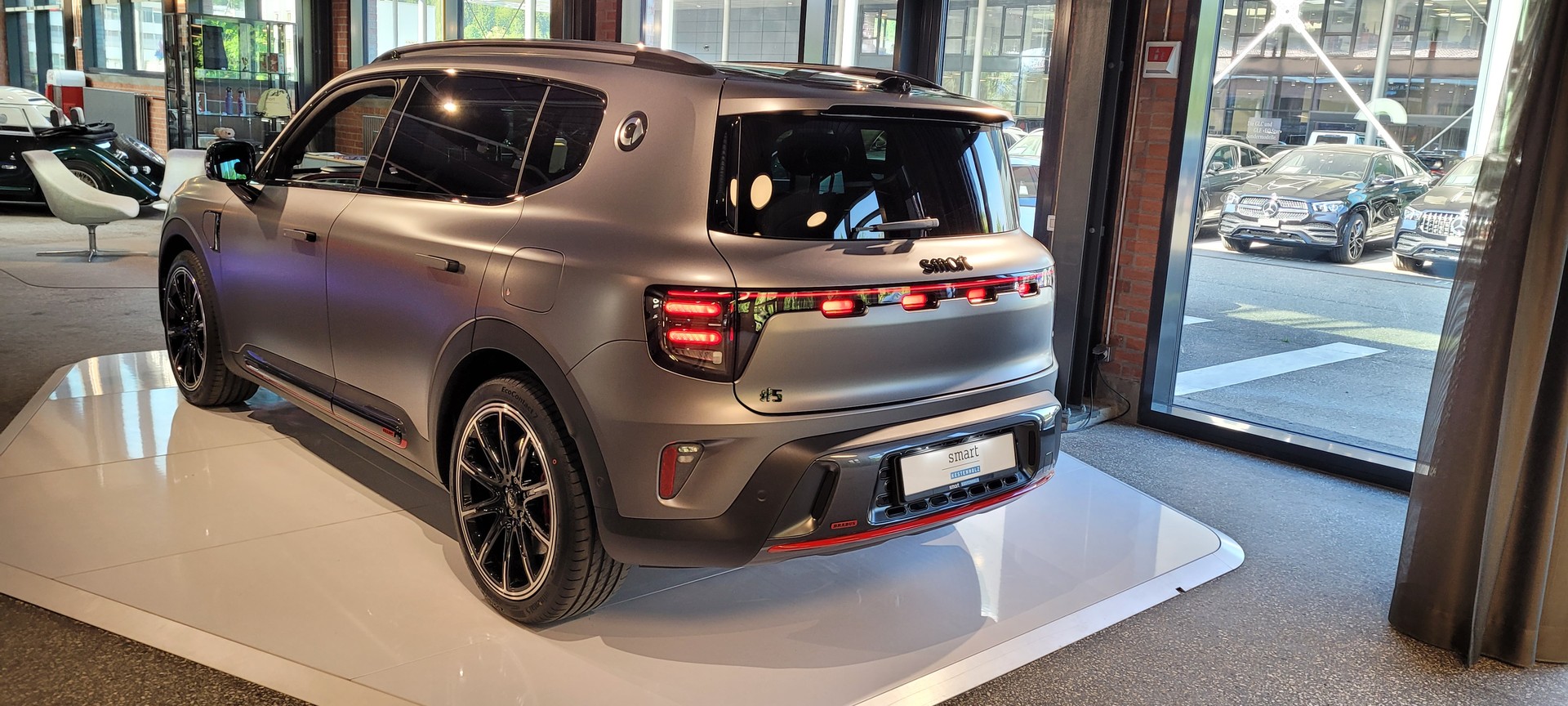 SMART #5 100kWh Brabus AWD, 646 PS, Aktions-Leasing 0%, ab sofort verfügbar-image-2
