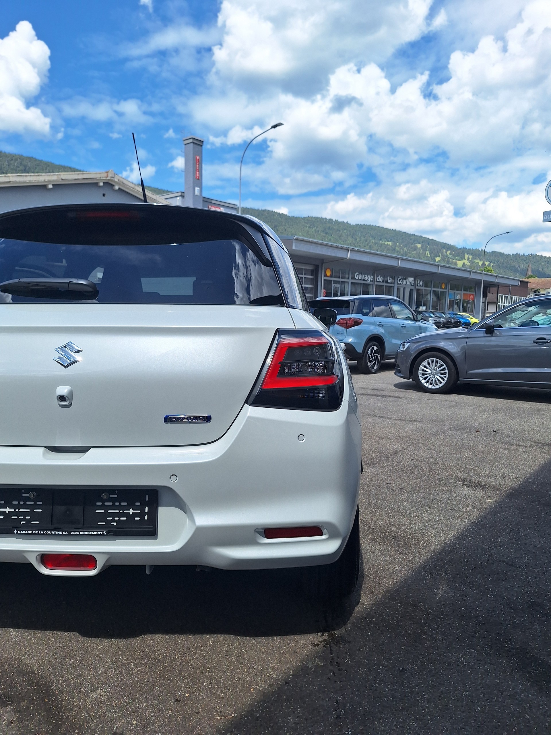 SUZUKI Swift 1.2 Compact+ Hybrid CVT-image-12