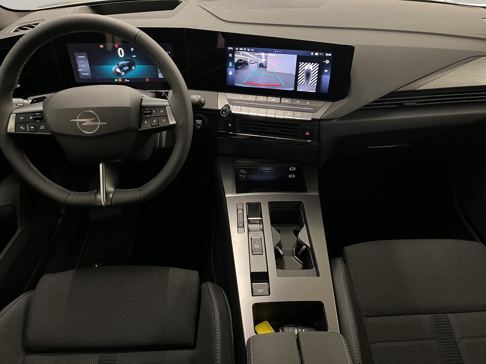 OPEL Astra Sports Tourer 1.2 T Hybrid Ultimate-image-7