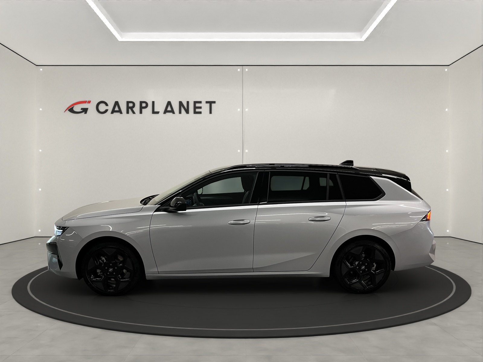 OPEL Astra Sports Tourer 1.2 T Hybrid Ultimate-image-2